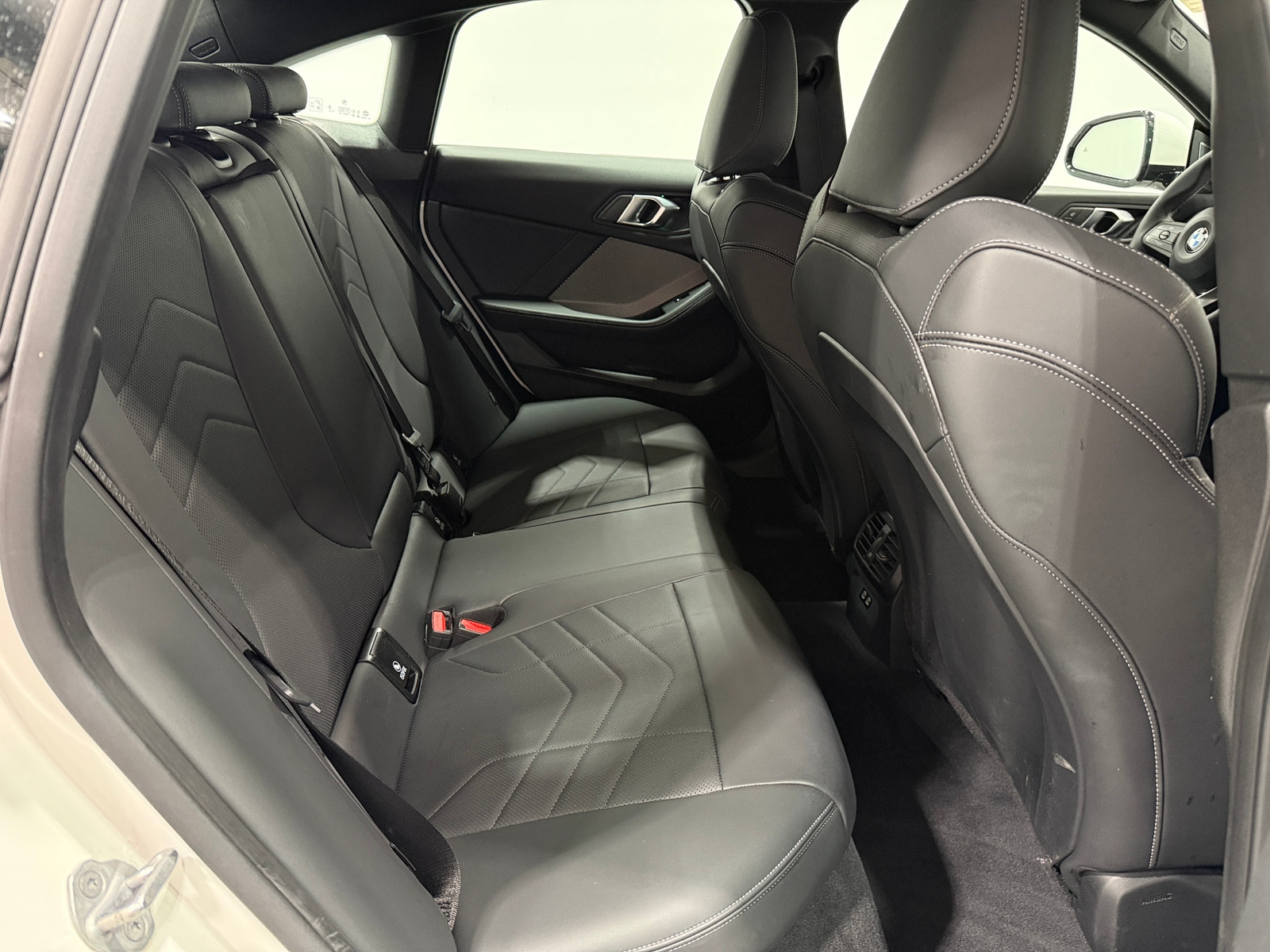 Thumbnail: 2025 BMW 2 Series - 5