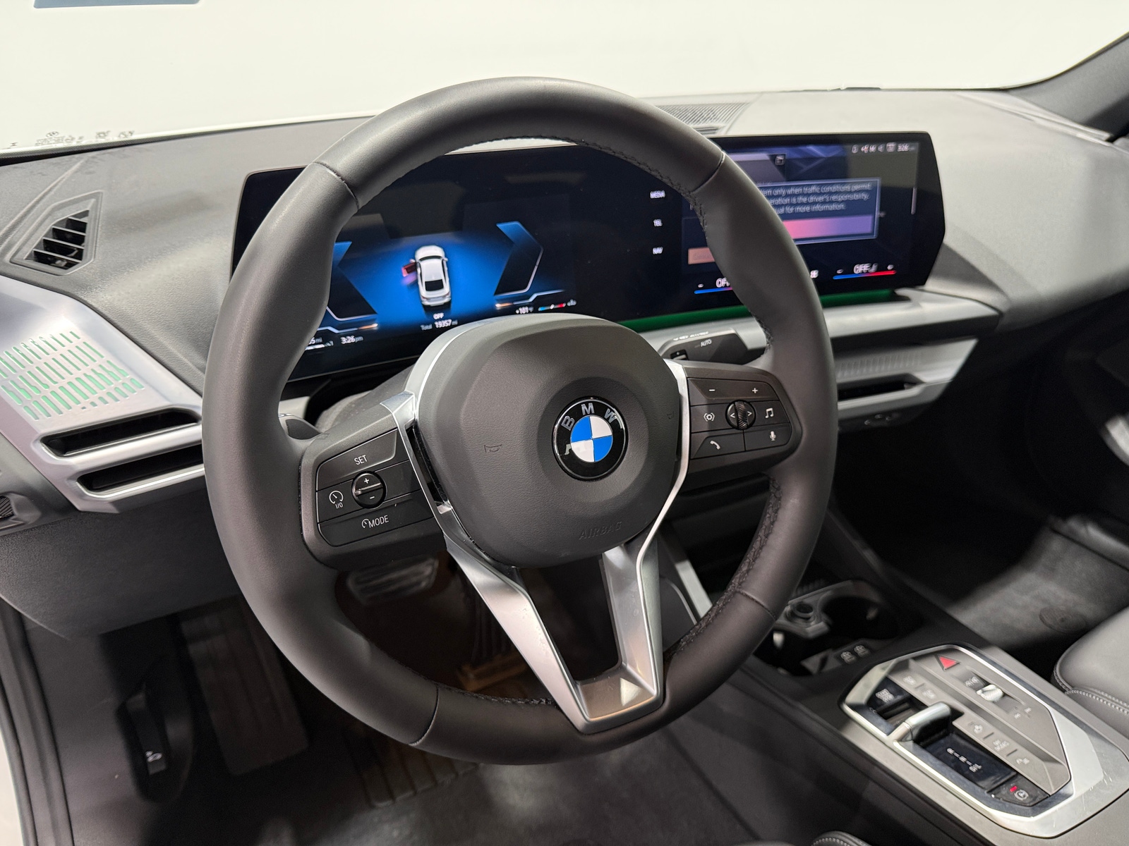 Thumbnail: 2025 BMW 2 Series - 4