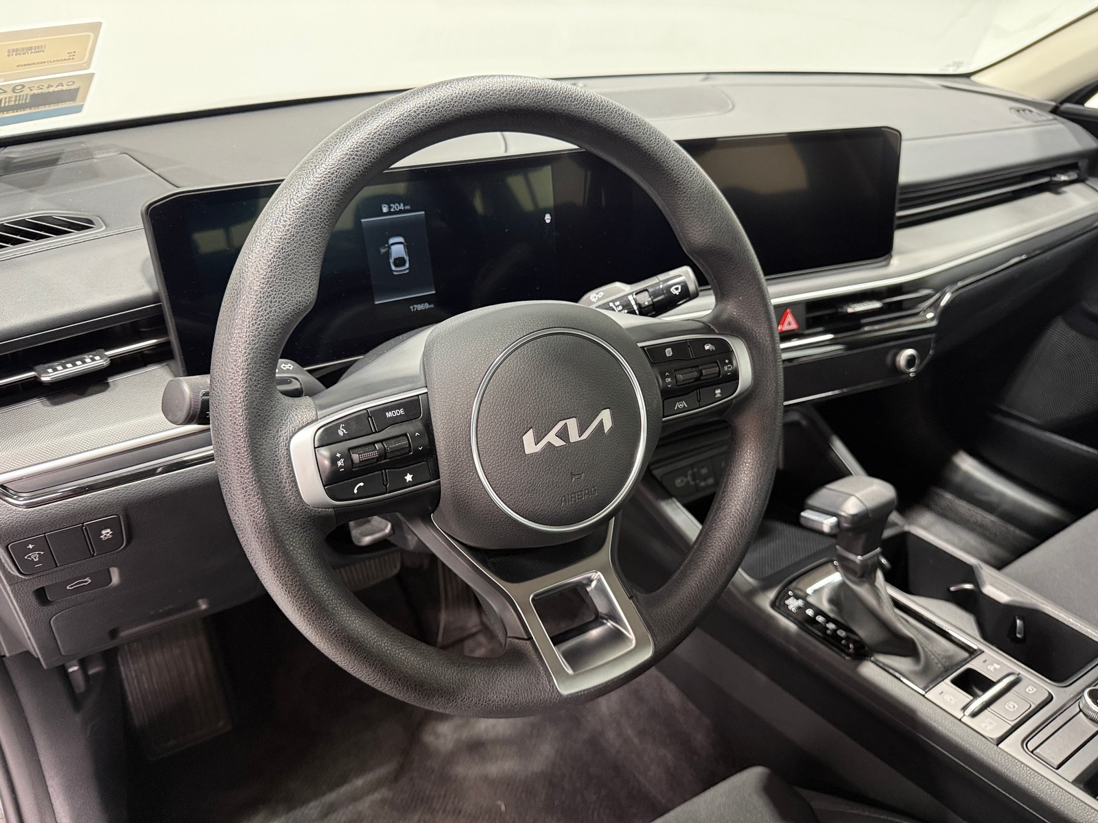 Thumbnail: 2025 Kia K5 - 5