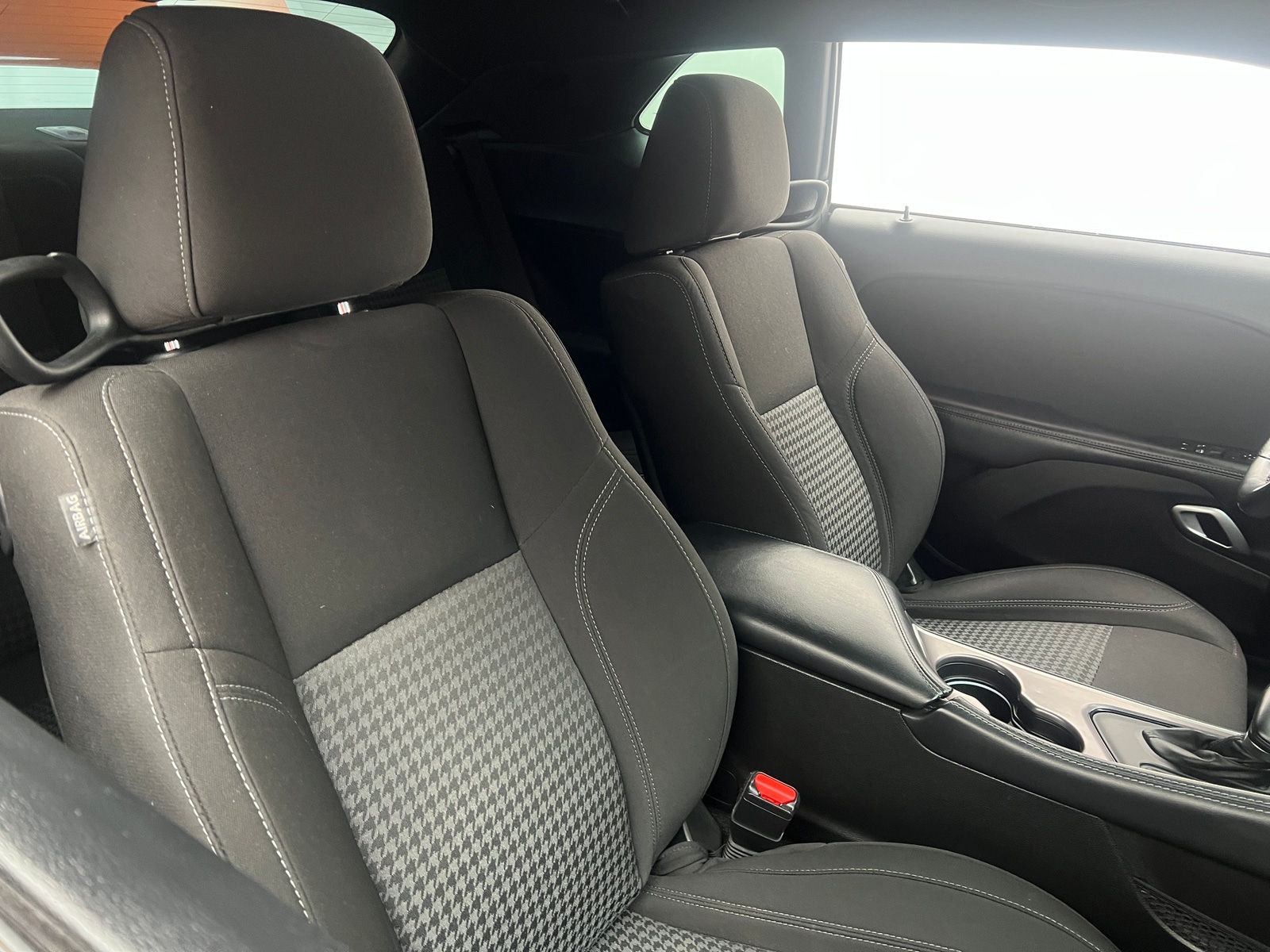 Thumbnail: 2022 Dodge Challenger - 2