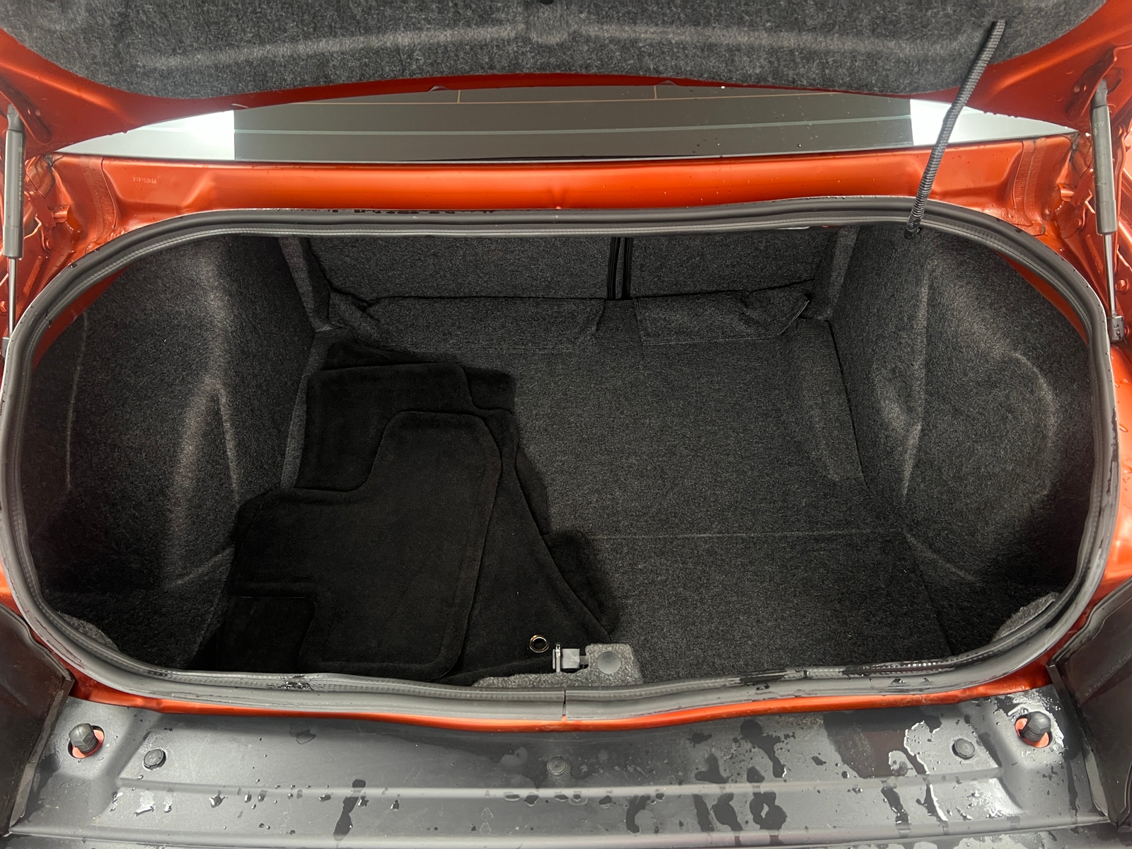 Thumbnail: 2022 Dodge Challenger - 5