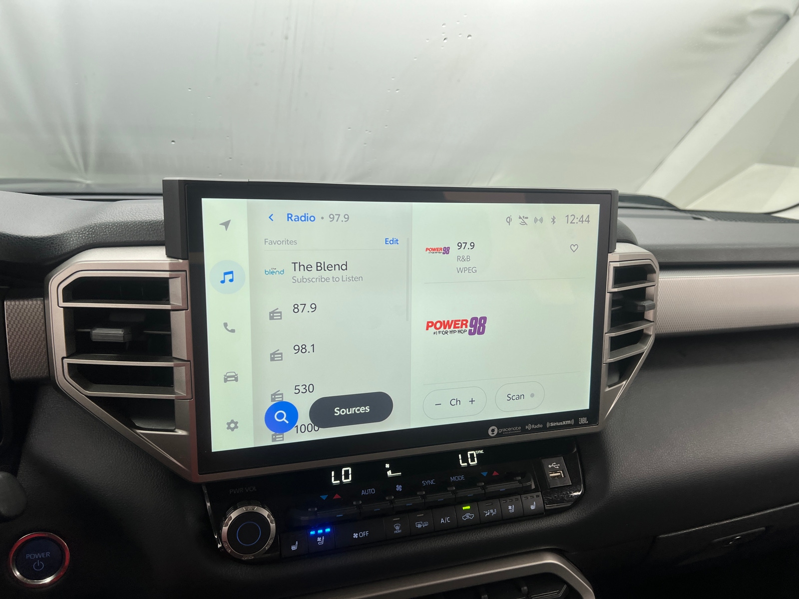 Thumbnail: 2024 Toyota Tundra - 3