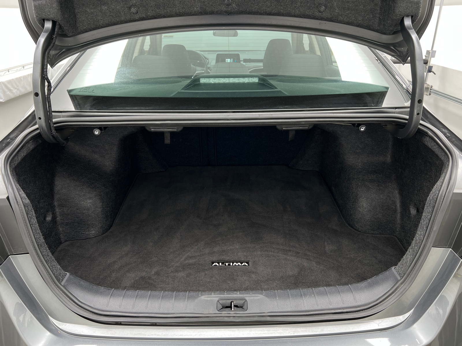 Thumbnail: 2025 Nissan Altima - 7