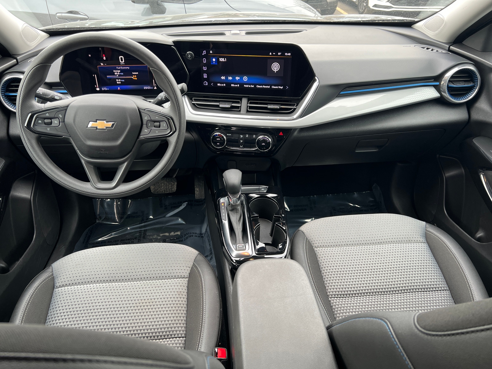 Thumbnail: 2025 Chevrolet Trax - 3