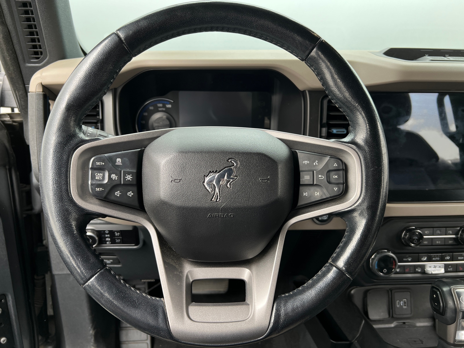 Thumbnail: 2023 Ford Bronco - 5