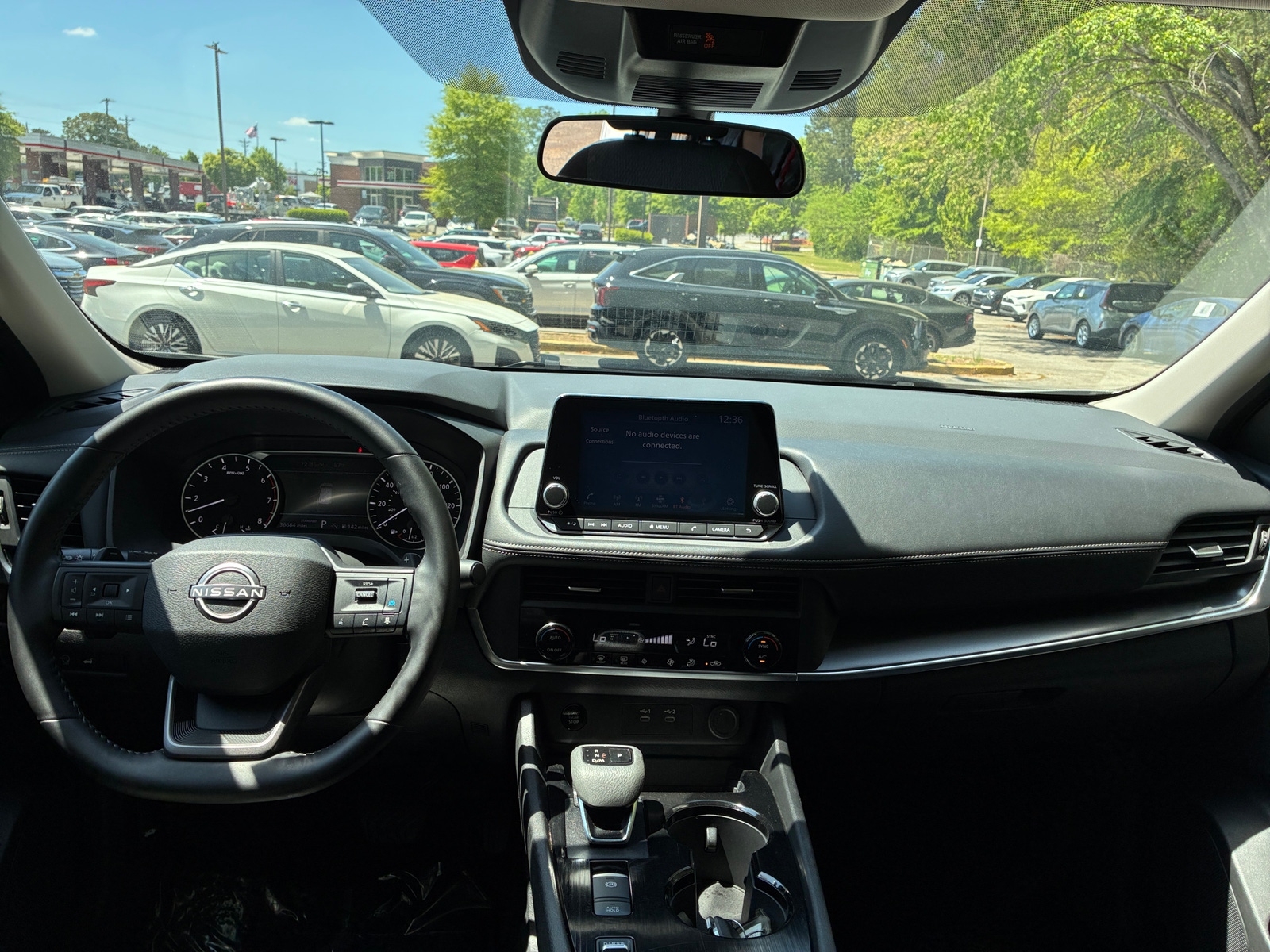 Thumbnail: 2025 Nissan Rogue - 3