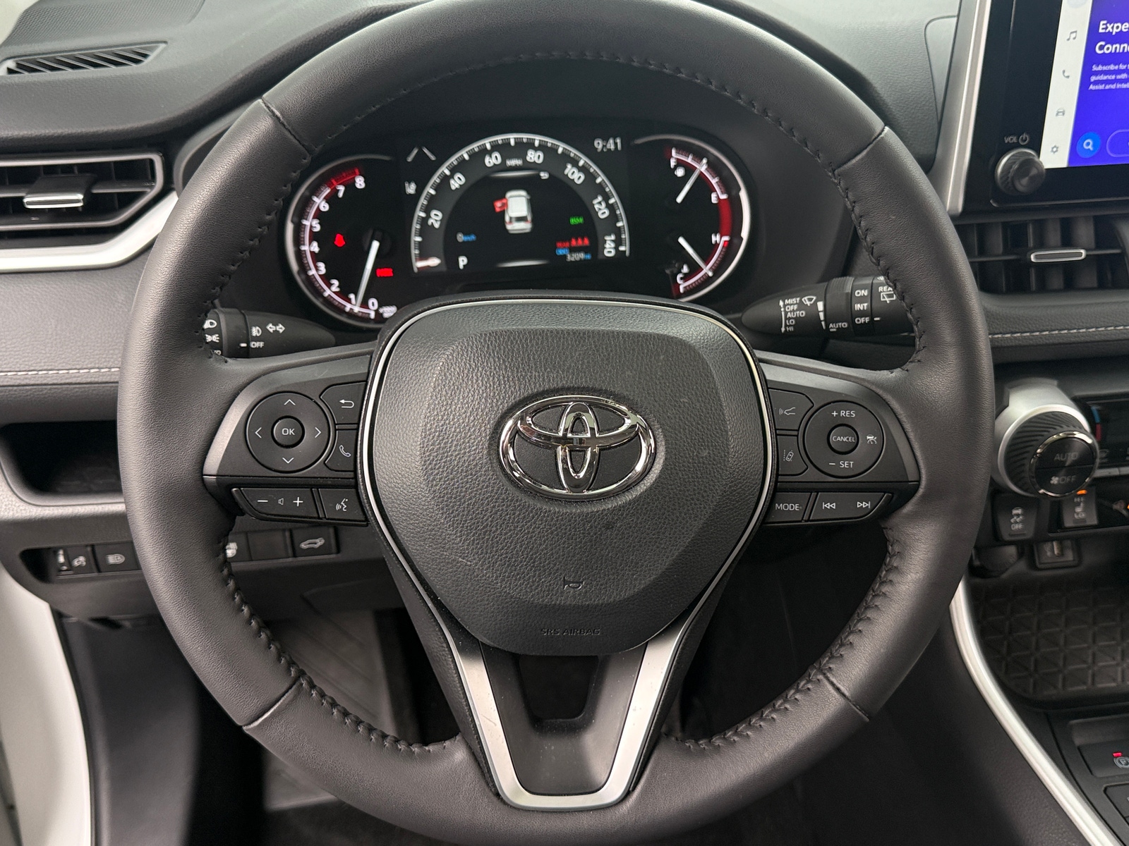 Thumbnail: 2025 Toyota RAV4 - 4