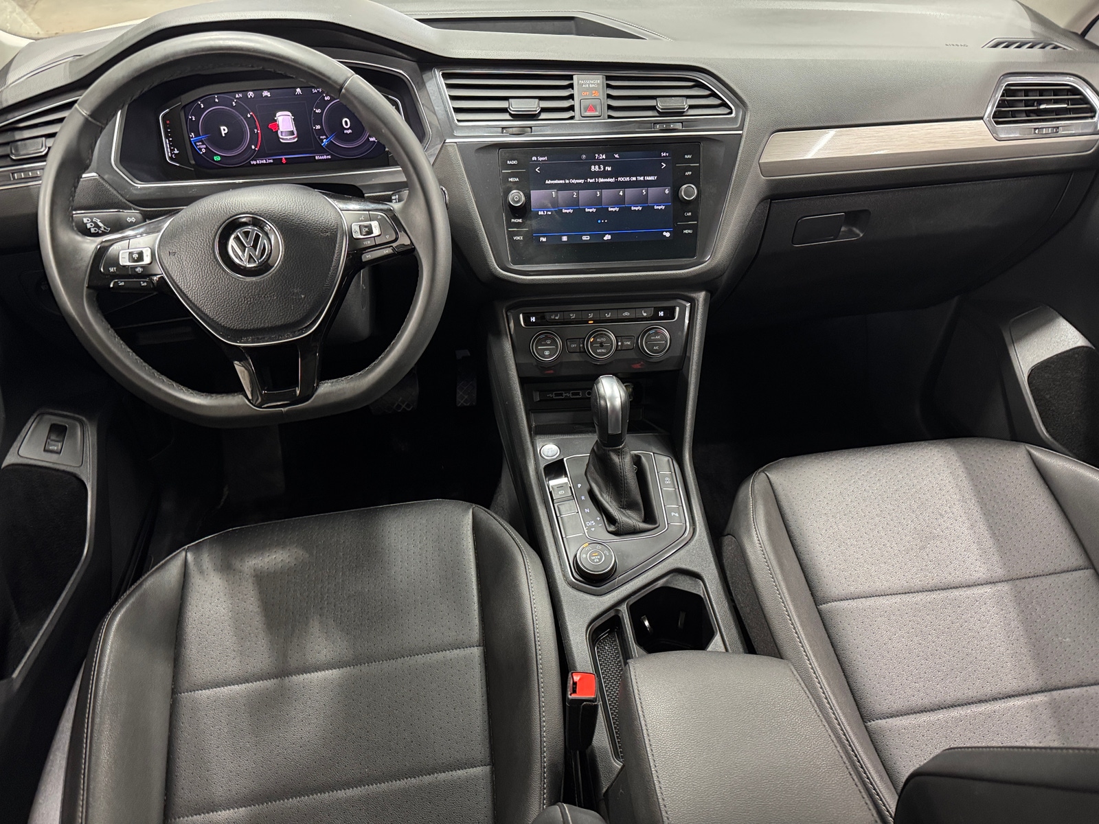 Thumbnail: 2020 Volkswagen Tiguan - 2