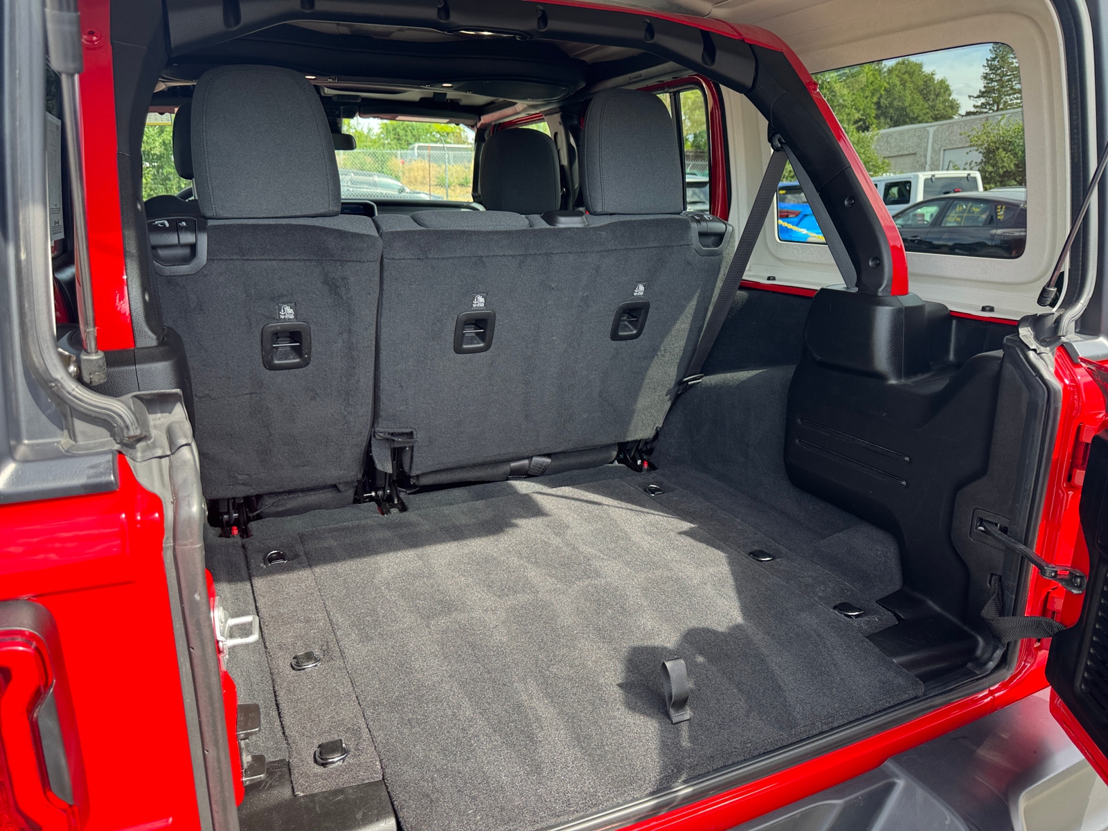Thumbnail: 2025 Jeep Wrangler - 6