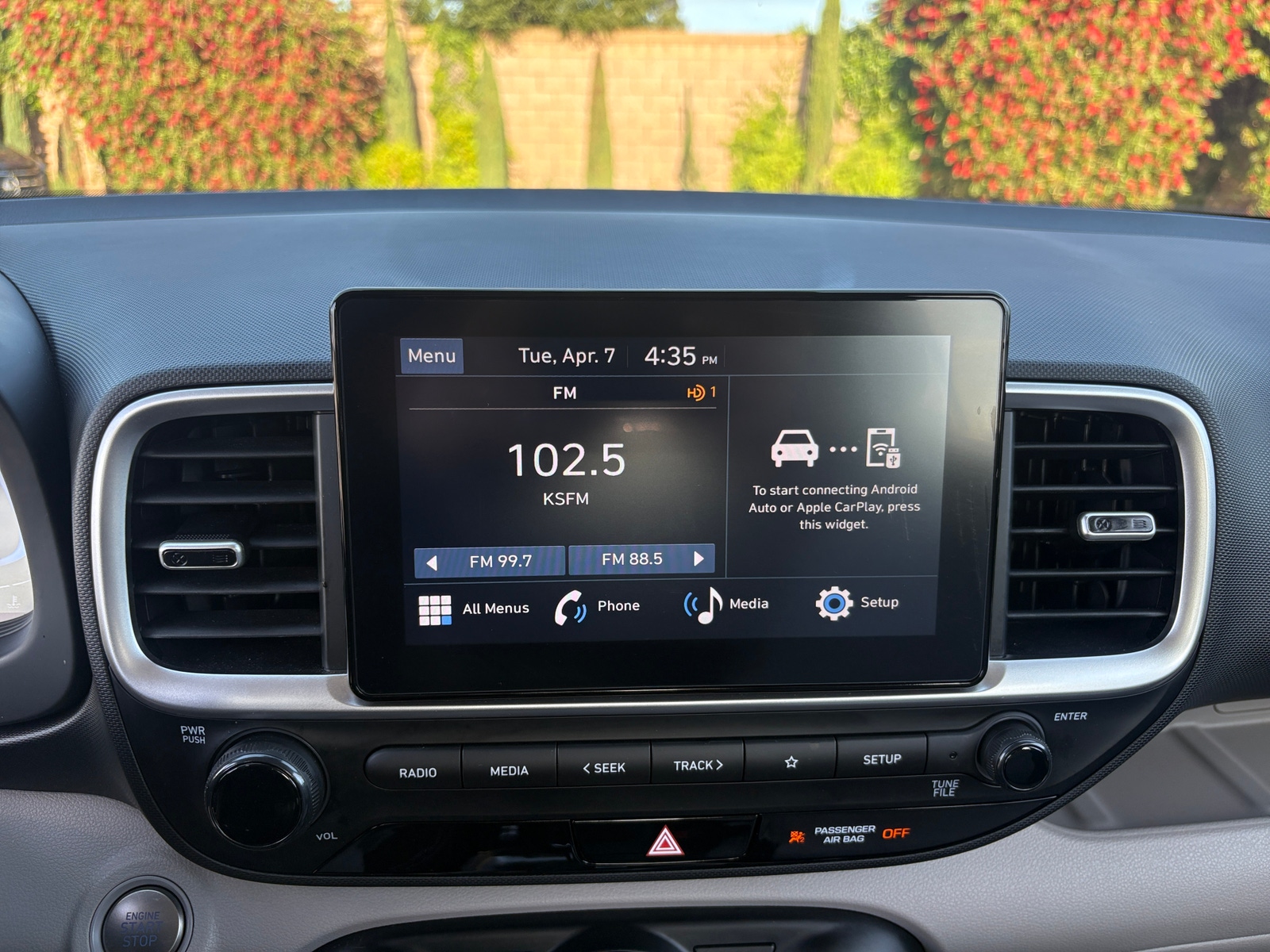 Thumbnail: 2025 Hyundai Venue - 4