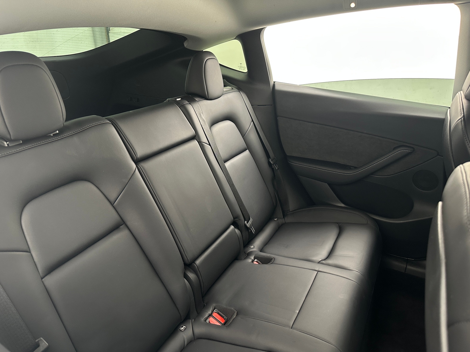 Thumbnail: 2022 Tesla Model Y - 5