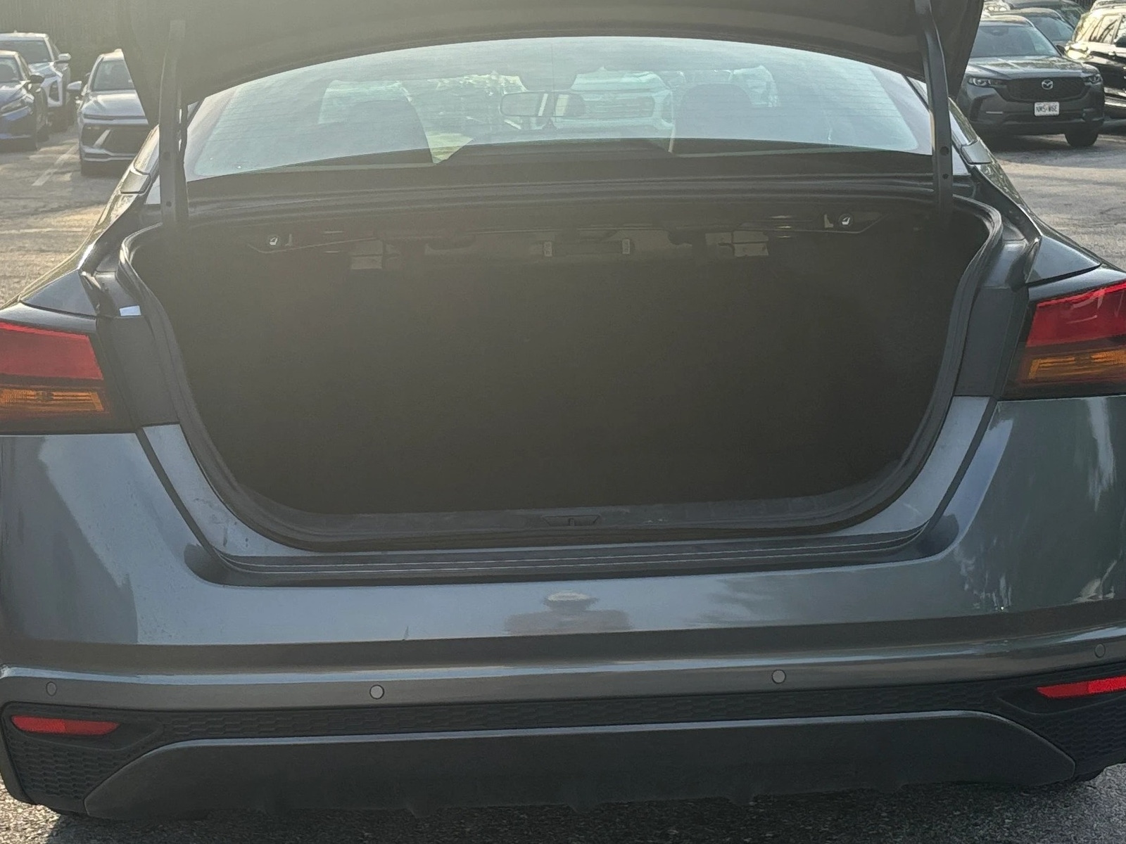 Thumbnail: 2025 Nissan Altima - 6