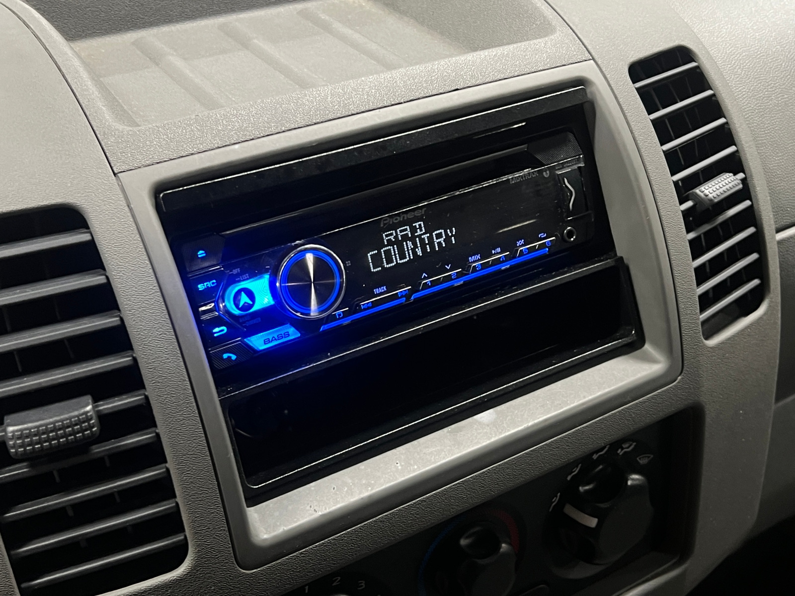 Thumbnail: 2016 Nissan Frontier - 4