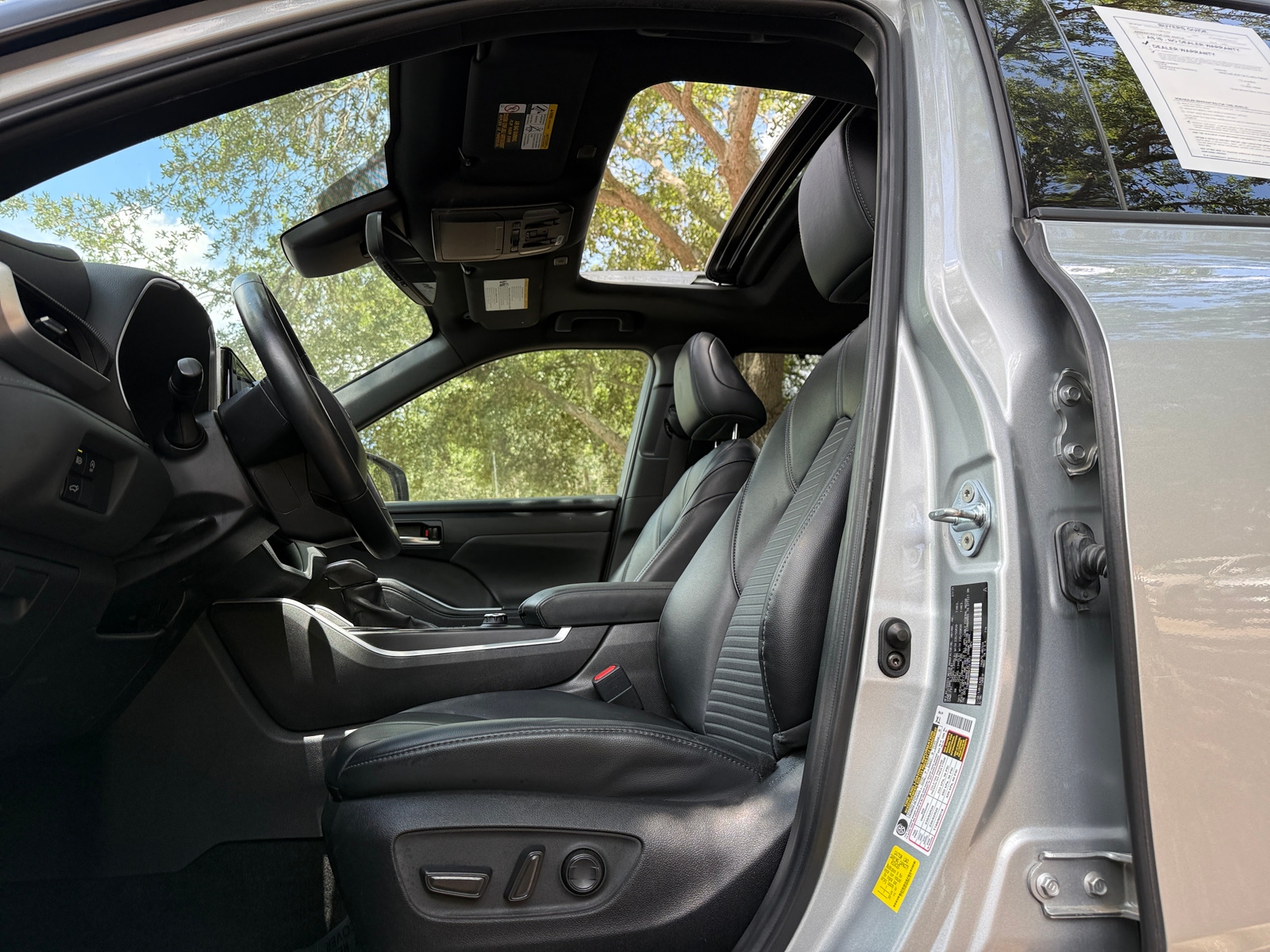 Thumbnail: 2024 Toyota Highlander - 2