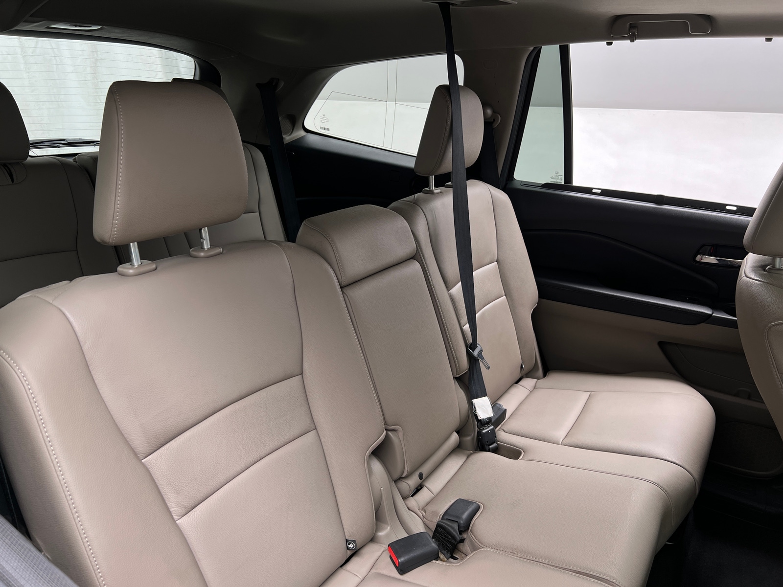 Thumbnail: 2016 Honda Pilot - 5