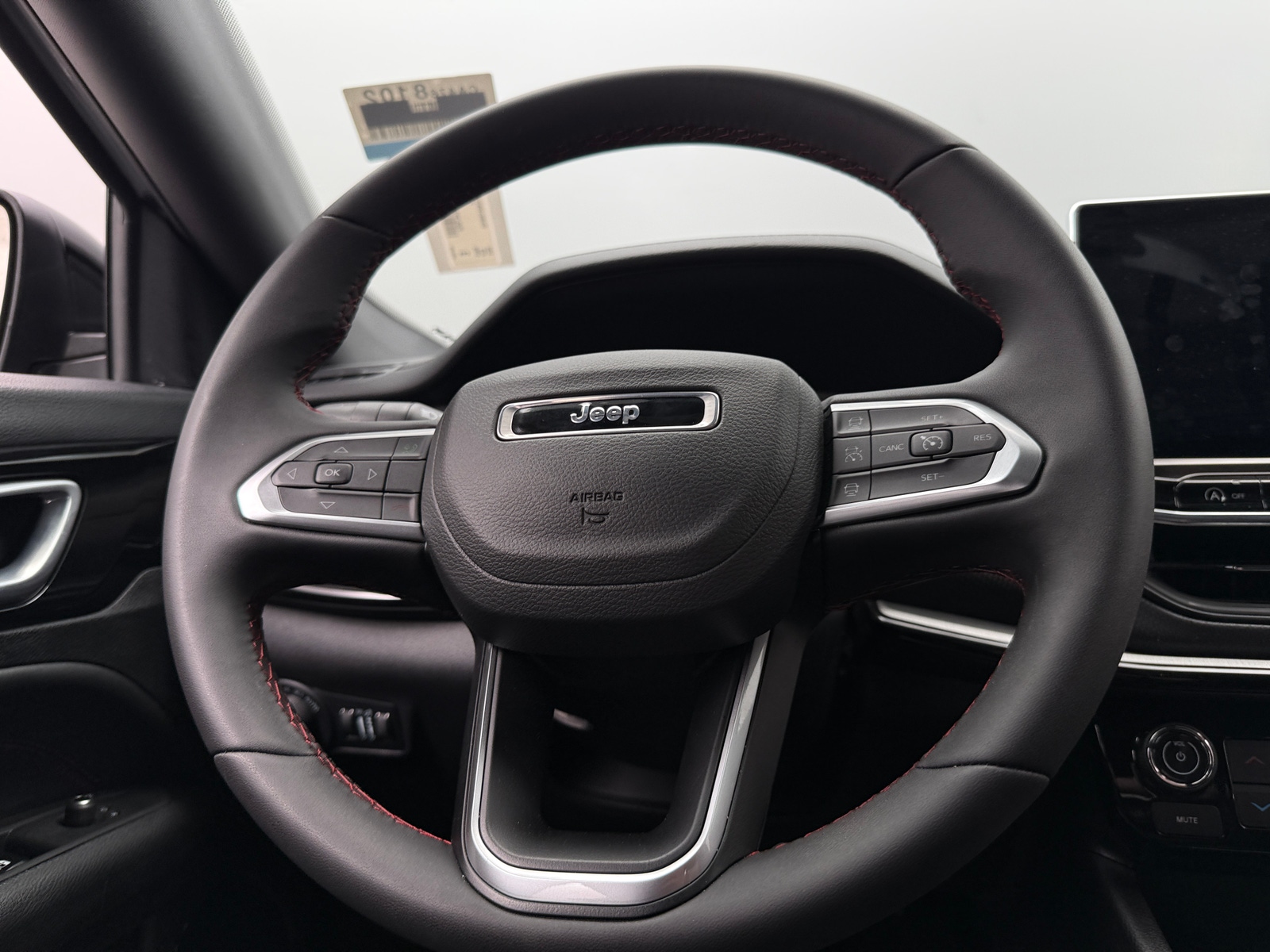 Thumbnail: 2025 Jeep Compass - 5