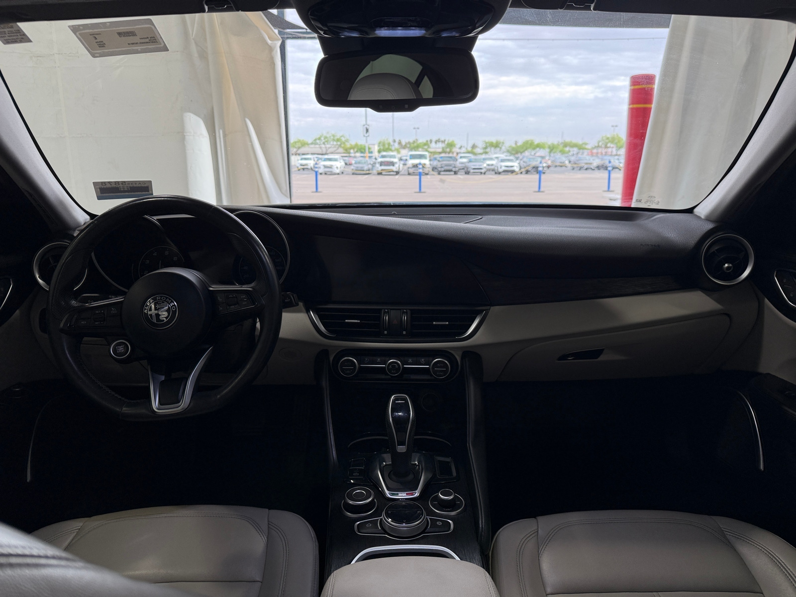 Thumbnail: 2020 Alfa Romeo Giulia - 2