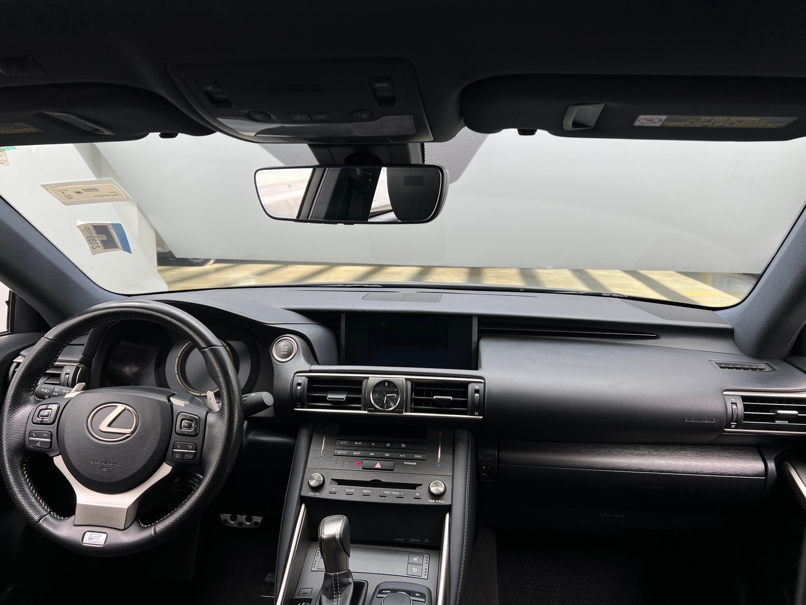 Thumbnail: 2020 Lexus IS - 2