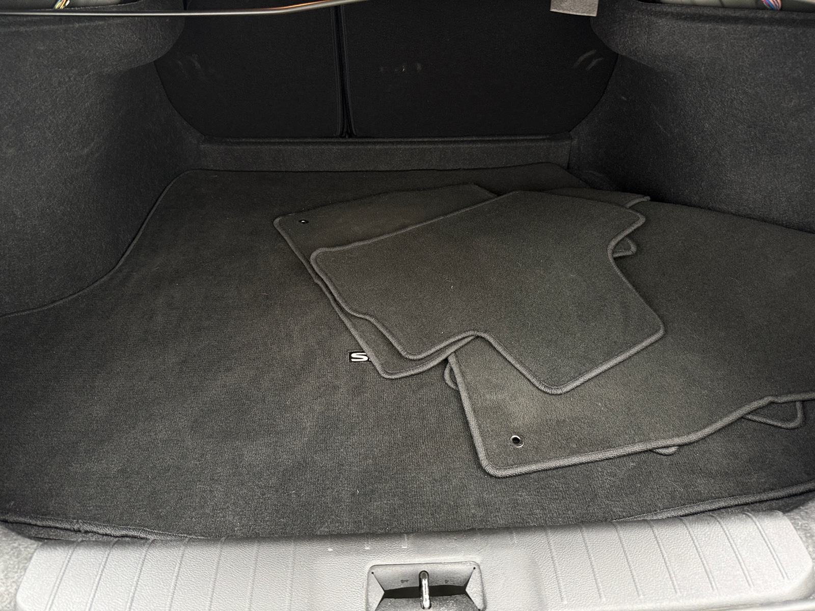 Thumbnail: 2025 Nissan Sentra - 7