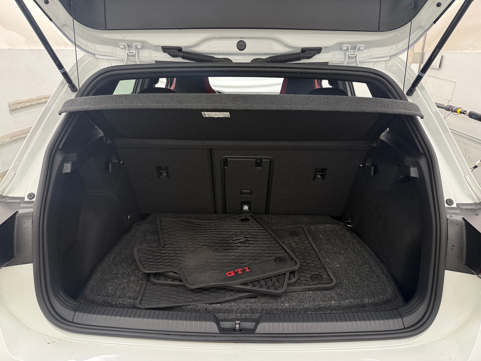 Thumbnail: 2023 Volkswagen Golf - 7