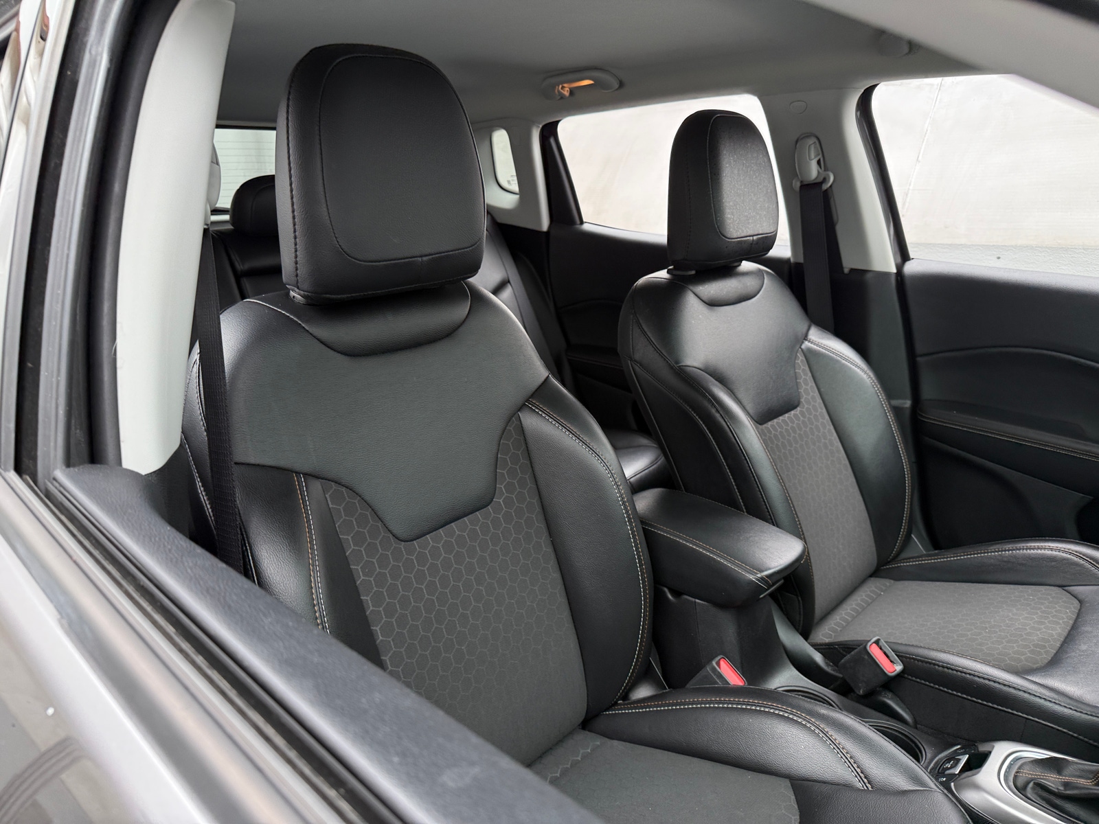 Thumbnail: 2020 Jeep Compass - 2