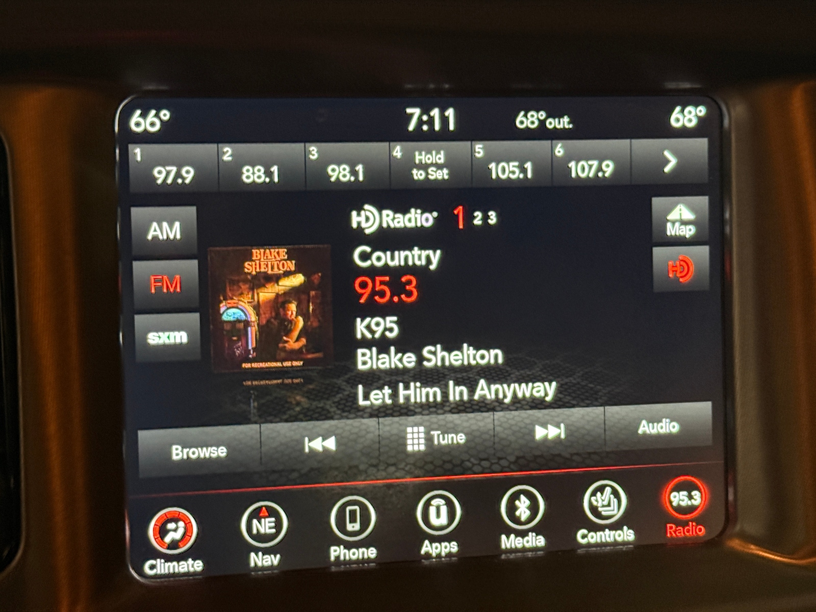 Thumbnail: 2019 Dodge Charger - 4