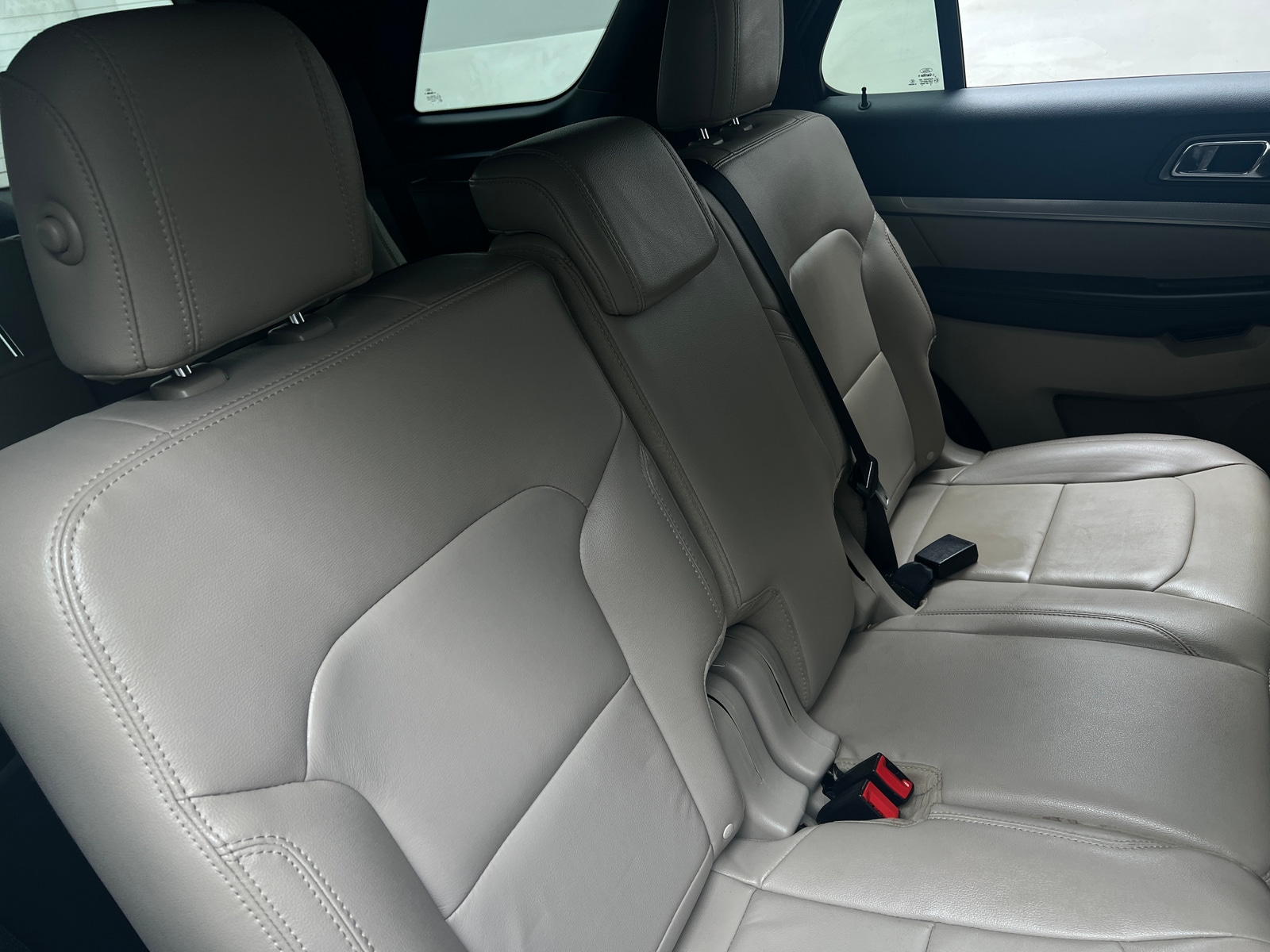 Thumbnail: 2018 Ford Explorer - 5