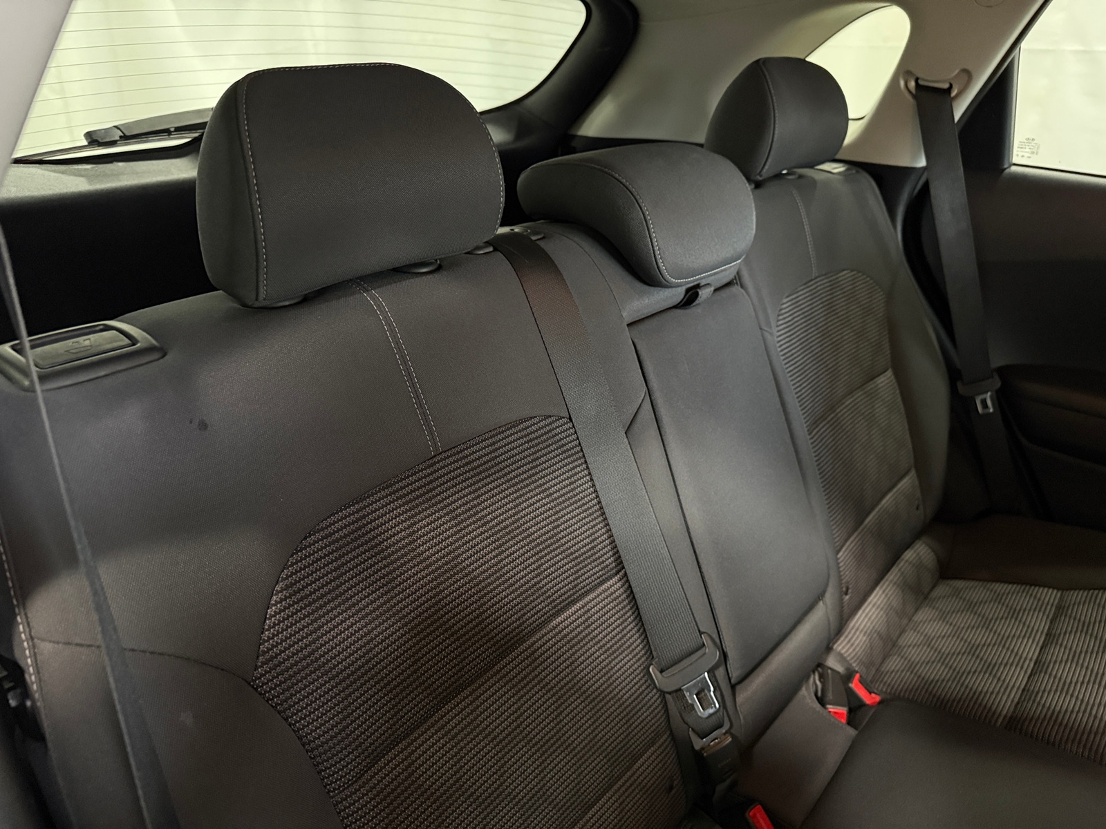 Thumbnail: 2019 Kia Niro - 6