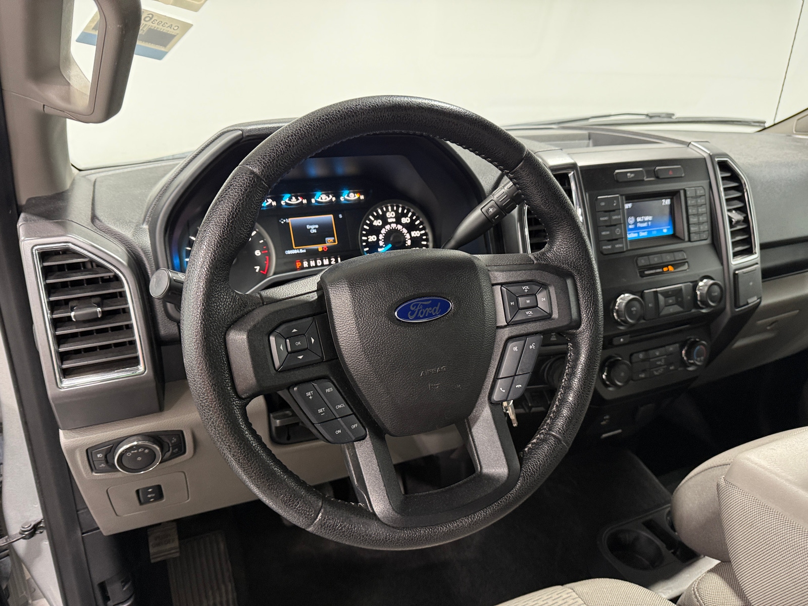 Thumbnail: 2016 Ford Econoline - 5