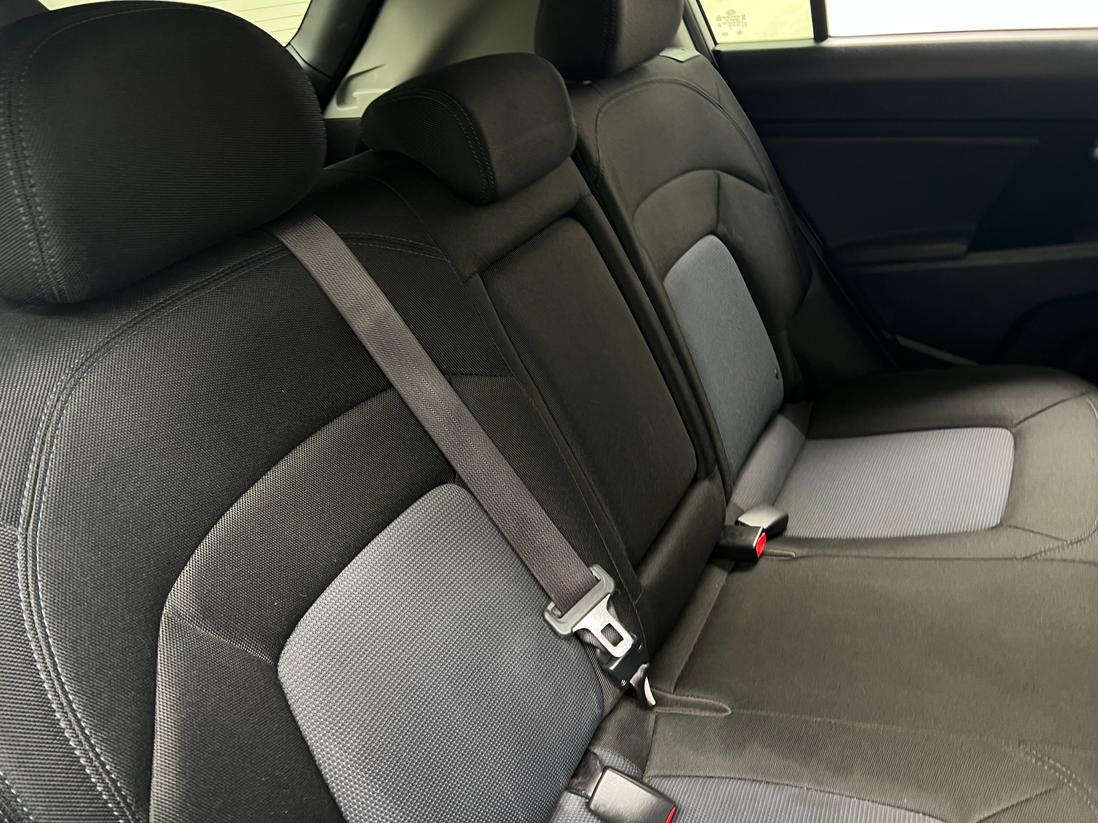 Thumbnail: 2016 Kia Sportage - 6