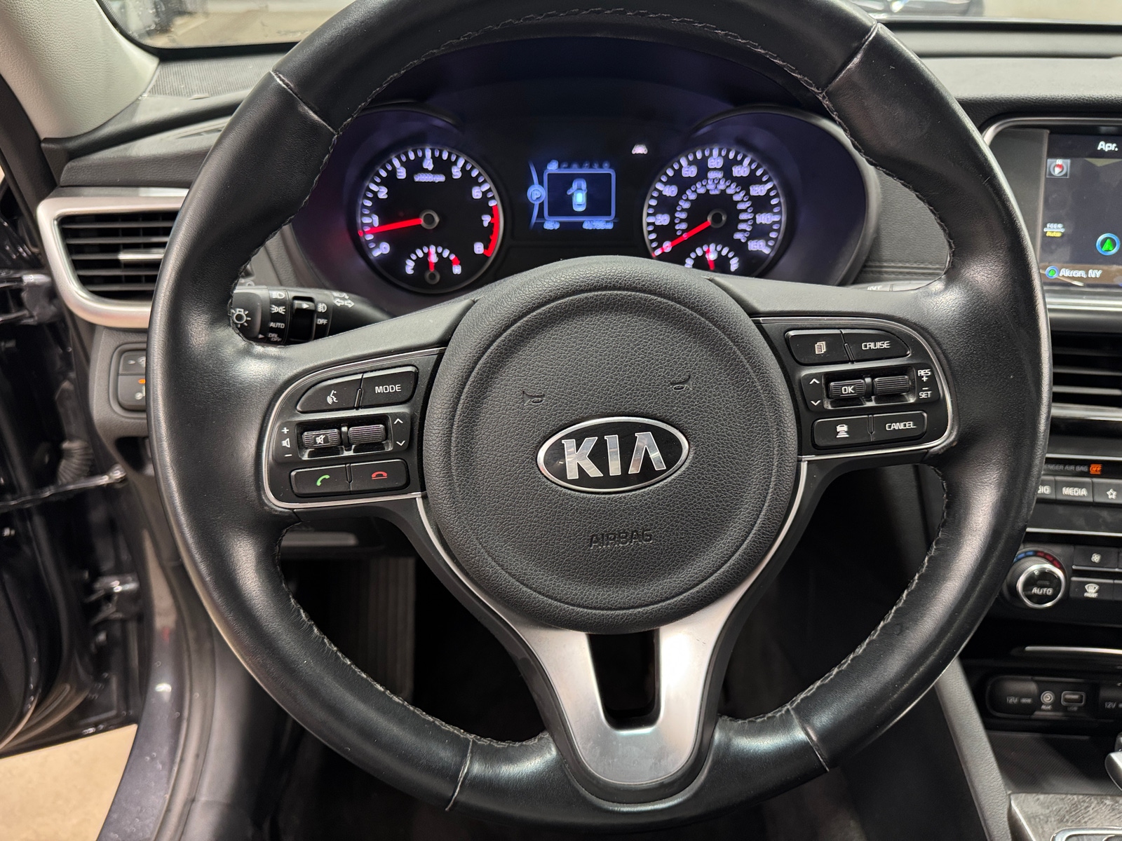 Thumbnail: 2018 Kia Optima - 4