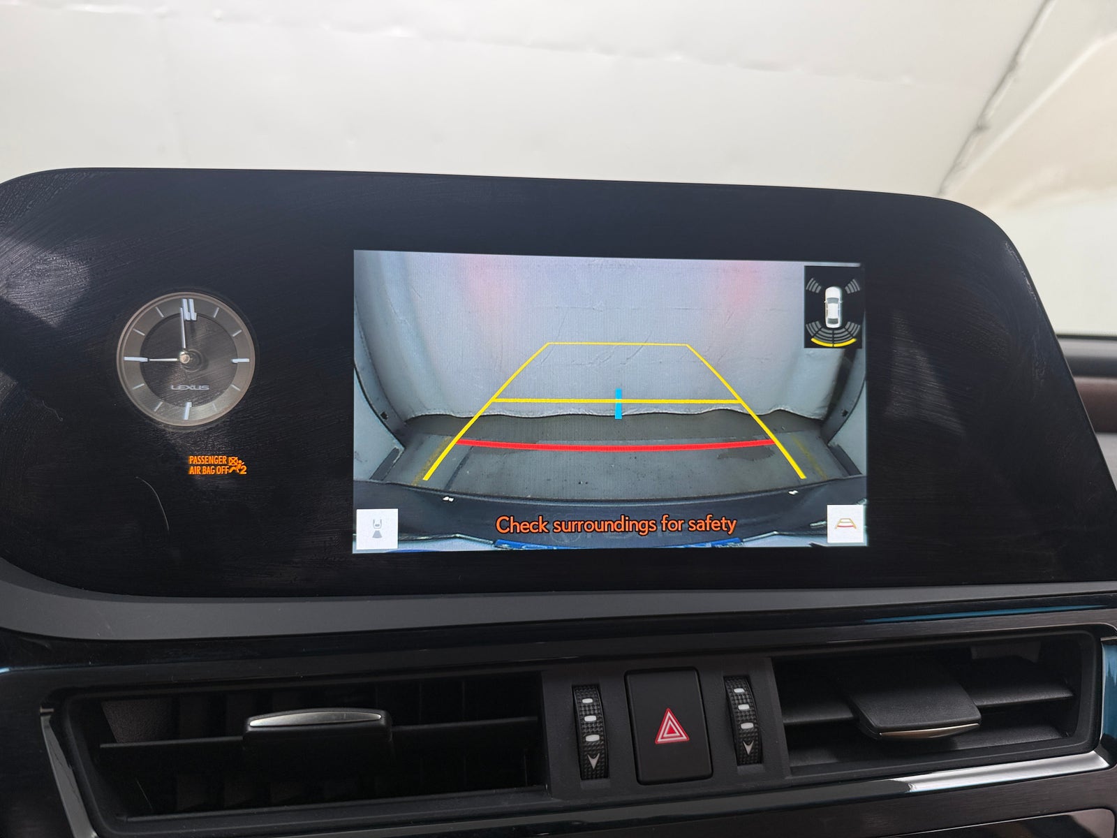 Thumbnail: 2023 Lexus ES - 3