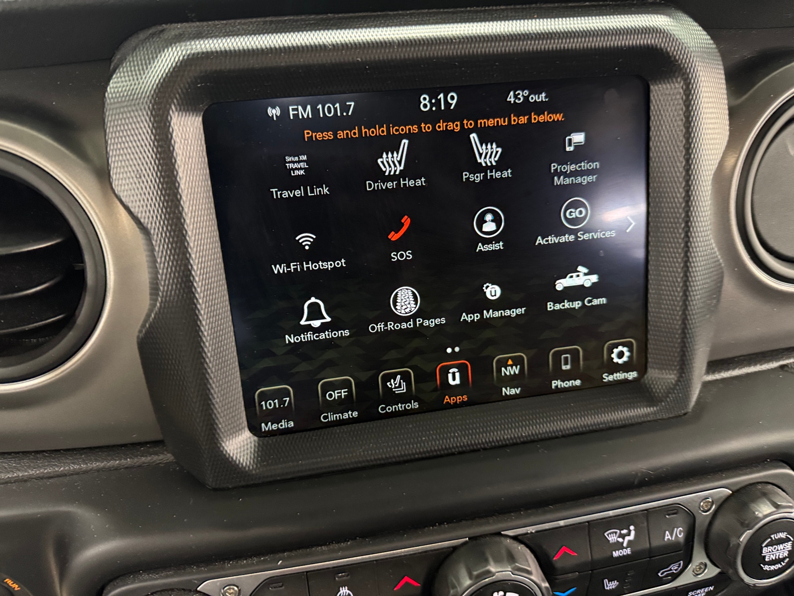 Thumbnail: 2021 Jeep Gladiator - 4