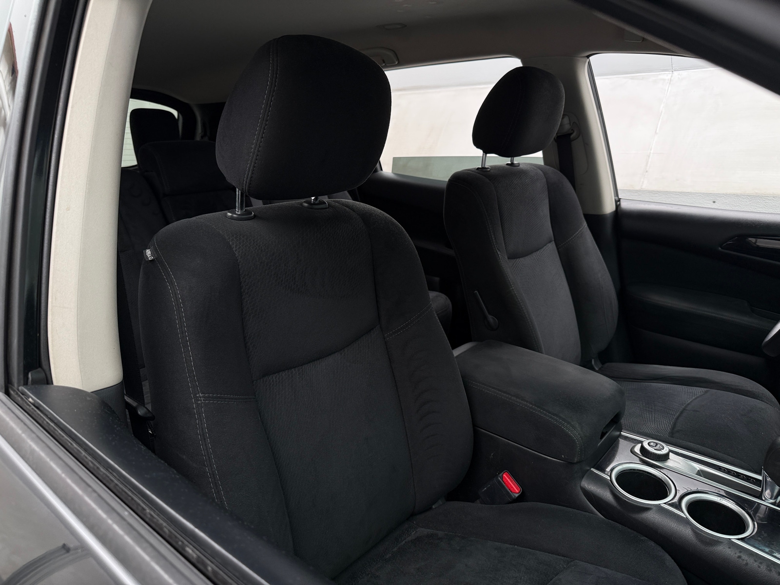 Thumbnail: 2015 Nissan Pathfinder - 2