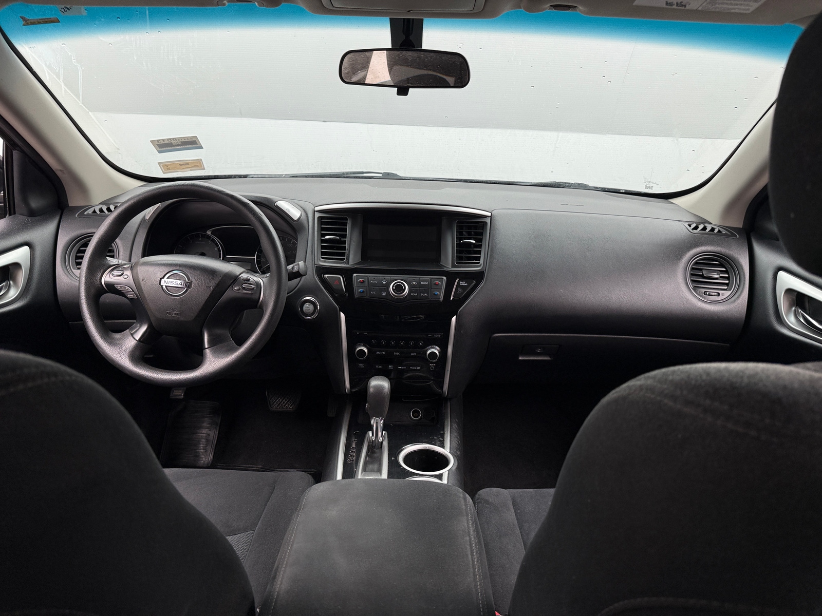 Thumbnail: 2015 Nissan Pathfinder - 3