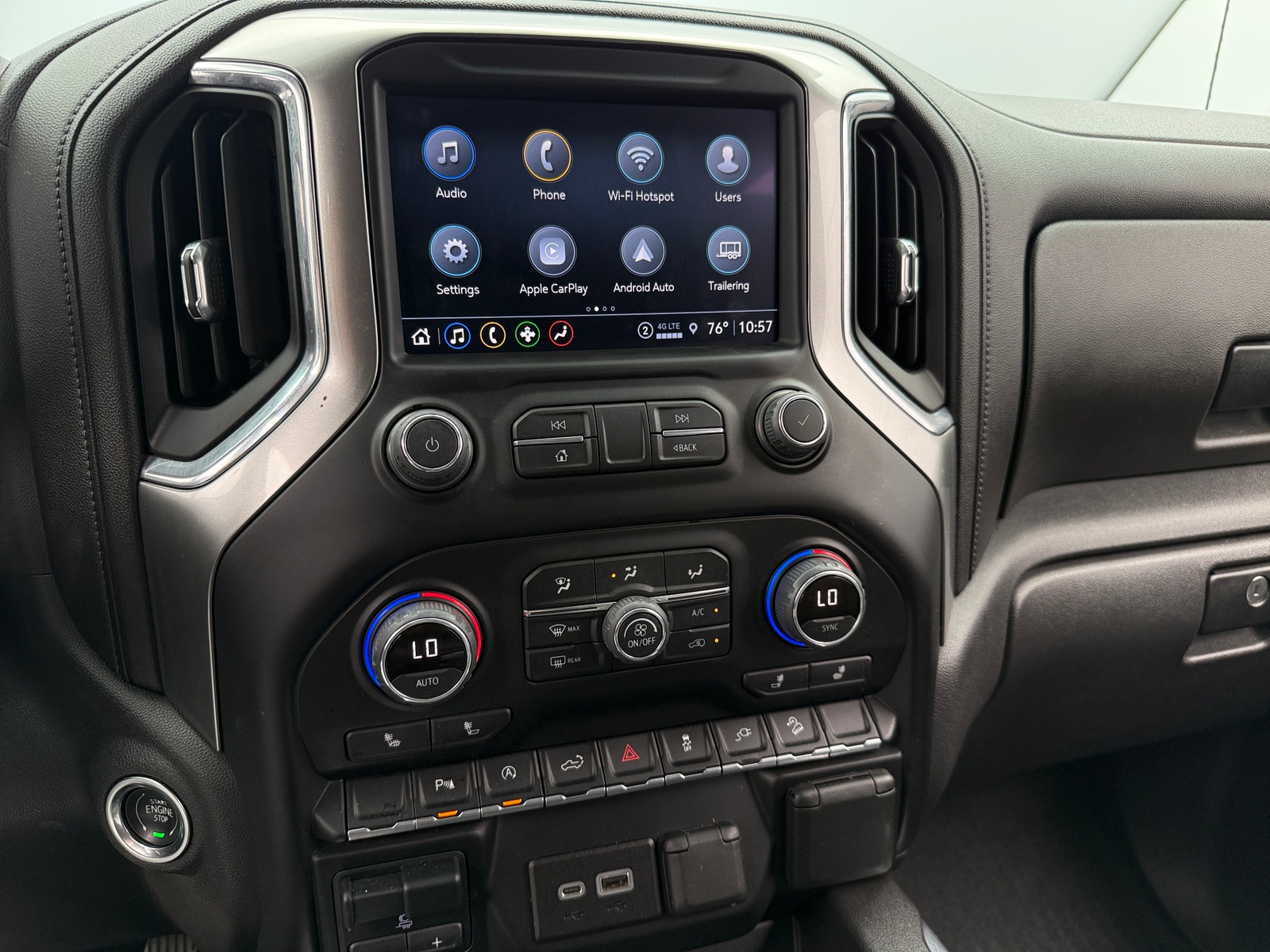 Thumbnail: 2022 Chevrolet Silverado 1500 - 3