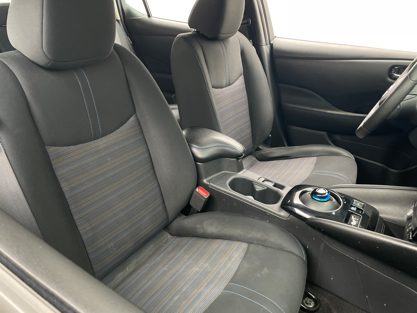 Thumbnail: 2021 Nissan Leaf - 2