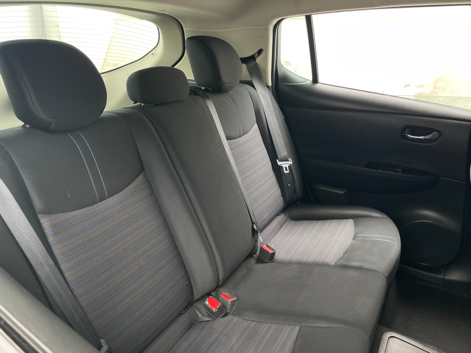 Thumbnail: 2021 Nissan Leaf - 6