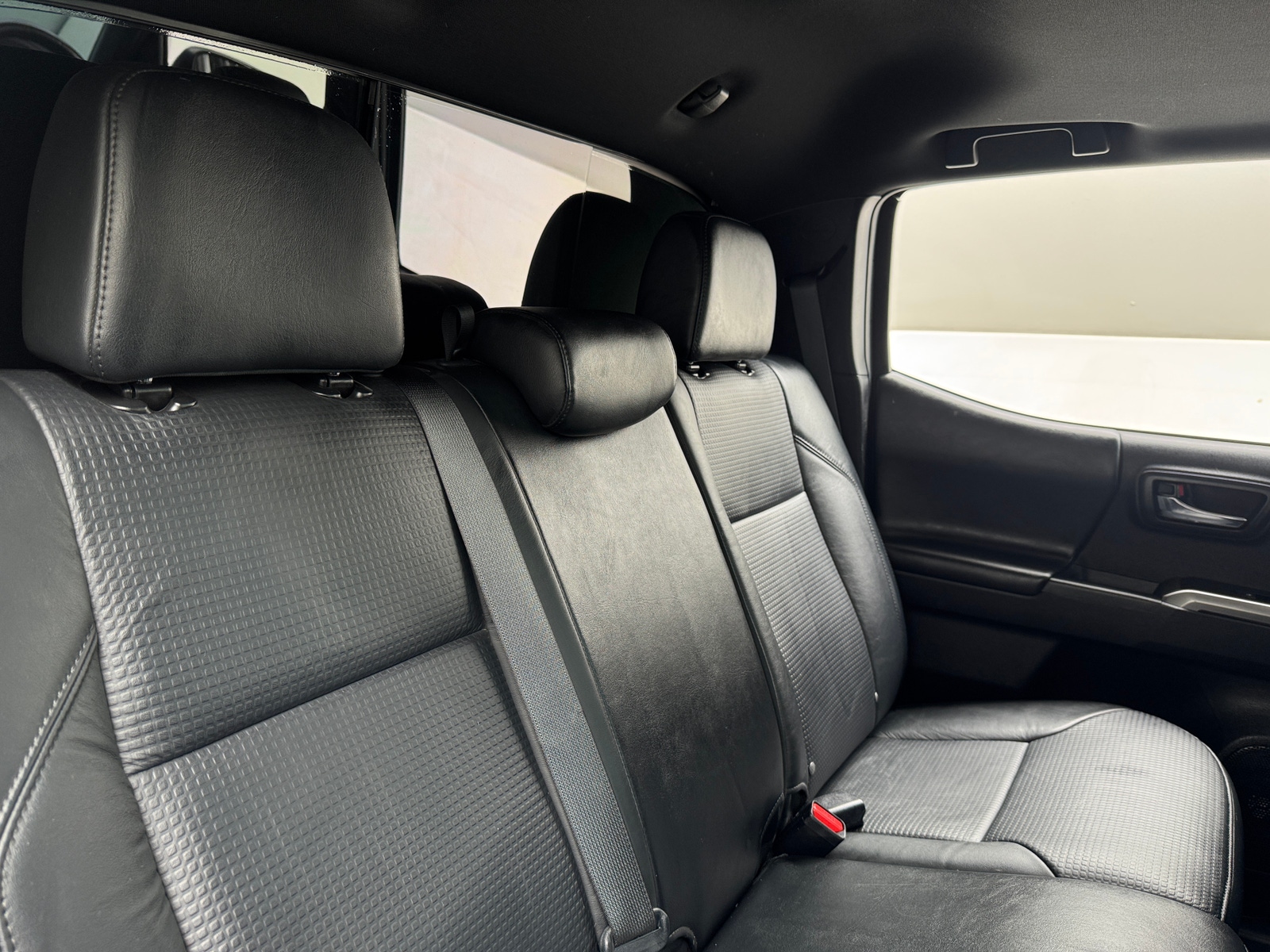 Thumbnail: 2021 Toyota Tacoma - 5