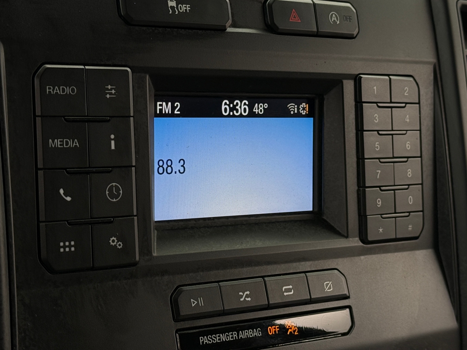 Thumbnail: 2018 Ford Econoline - 4