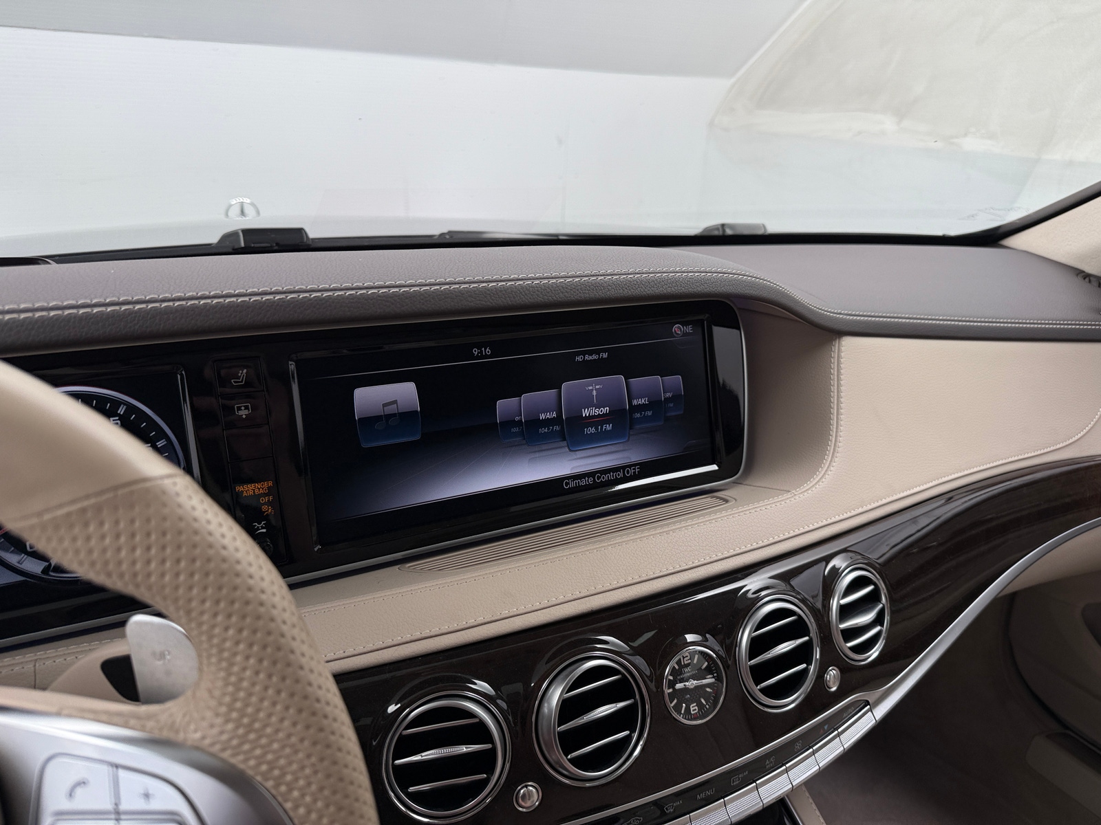 Thumbnail: 2015 Mercedes-Benz S-Class - 3