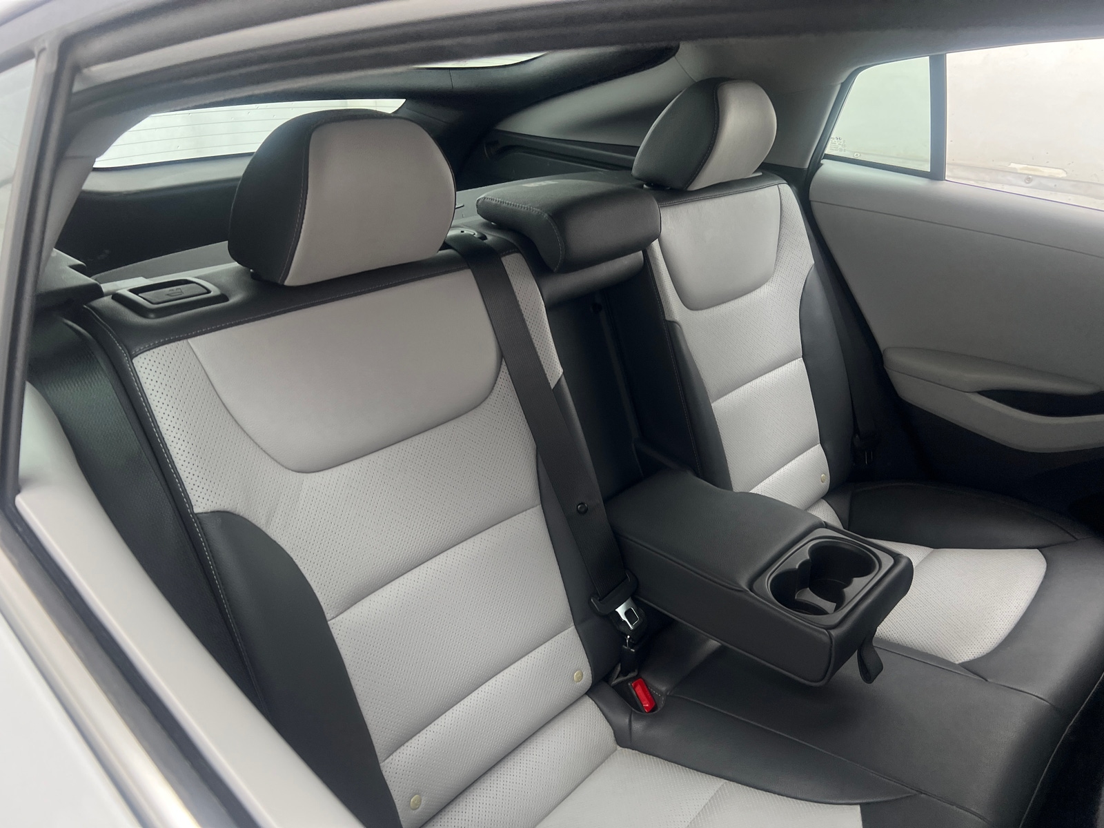 Thumbnail: 2020 Hyundai Ioniq - 5