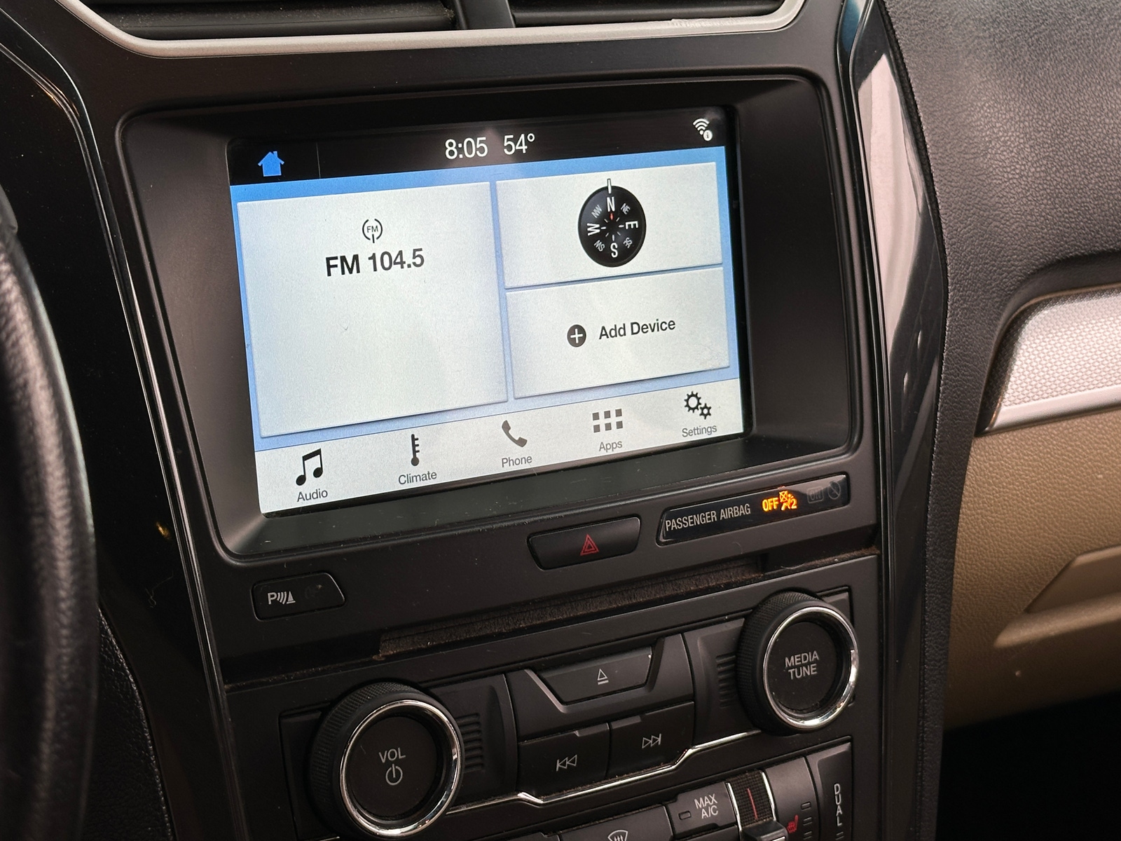 Thumbnail: 2017 Ford Explorer - 4