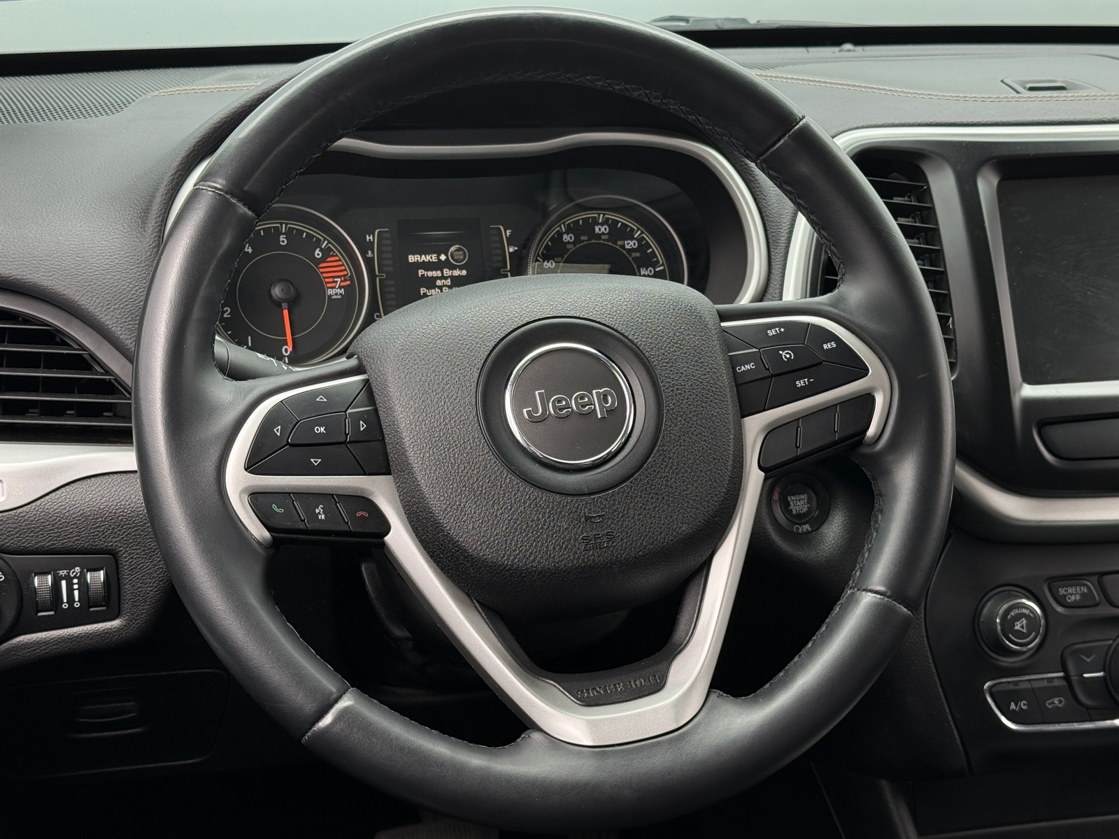 Thumbnail: 2018 Jeep Cherokee - 5