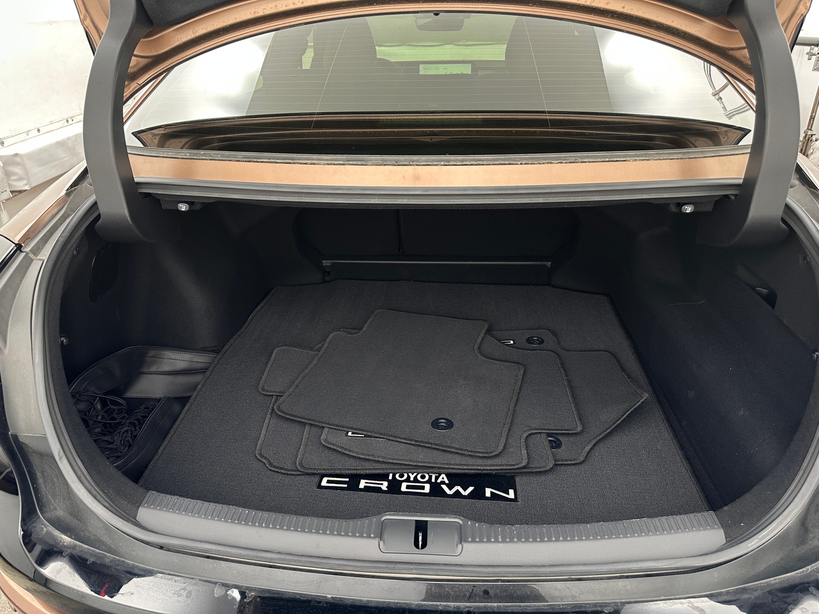 Thumbnail: 2023 Toyota Crown - 6