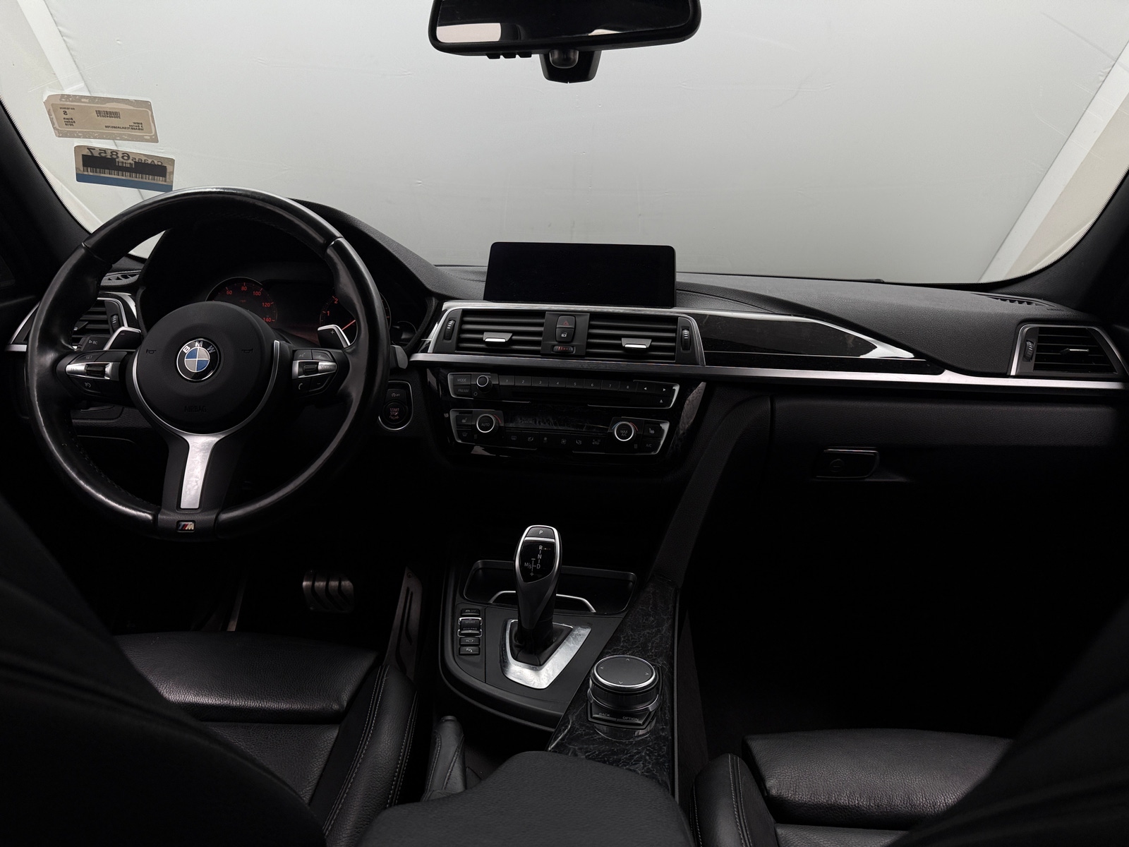 Thumbnail: 2018 BMW 3 Series - 2