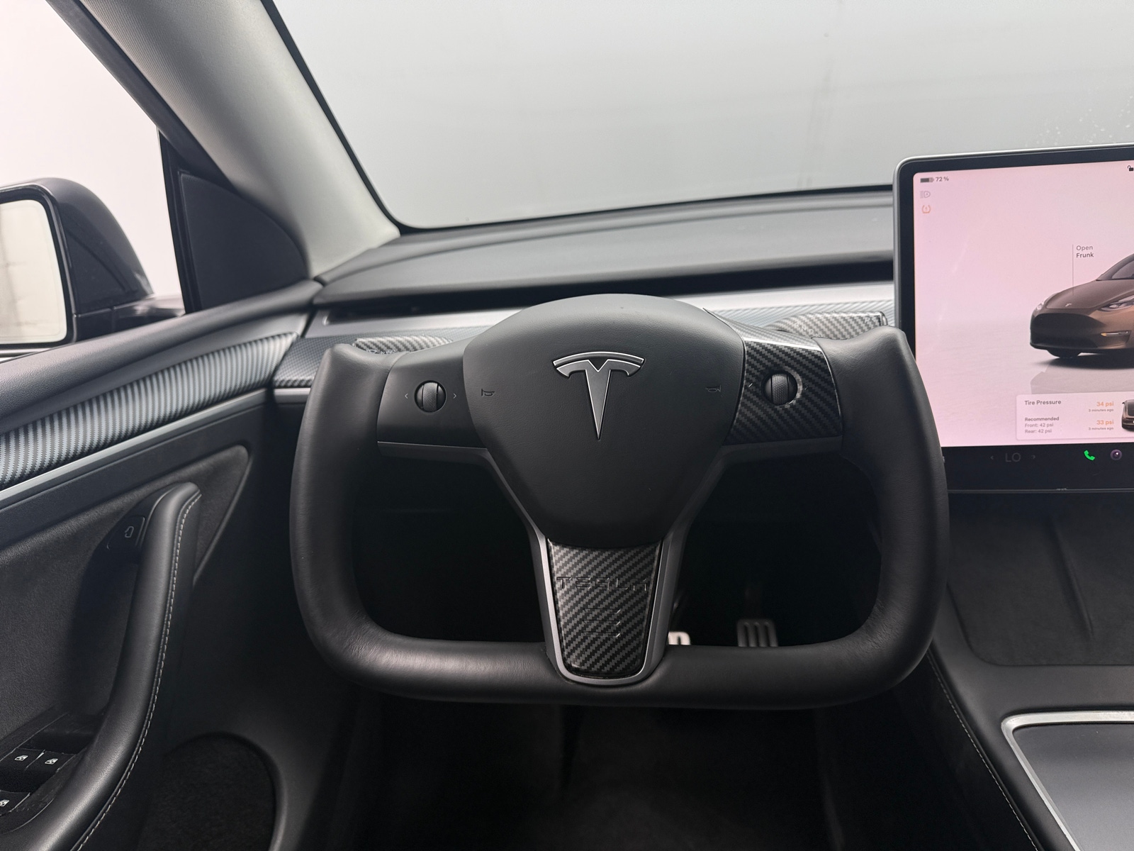 Thumbnail: 2023 Tesla Model Y - 4