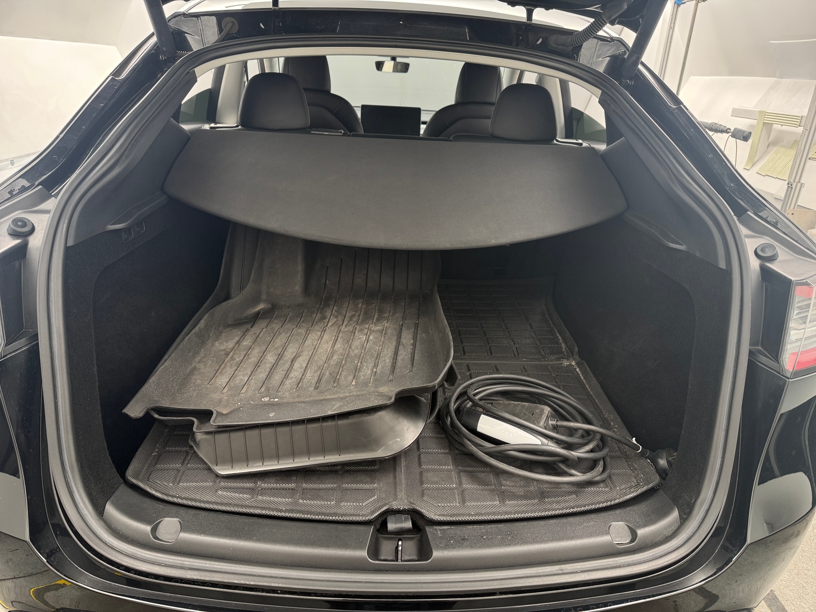 Thumbnail: 2023 Tesla Model Y - 6