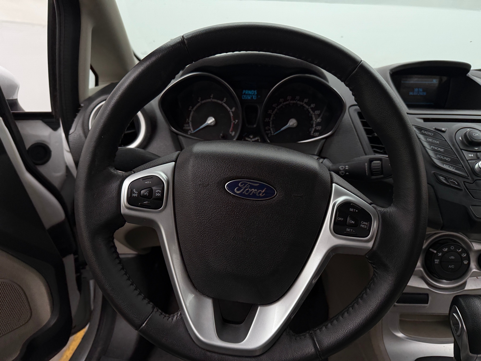 Thumbnail: 2014 Ford Fiesta - 5
