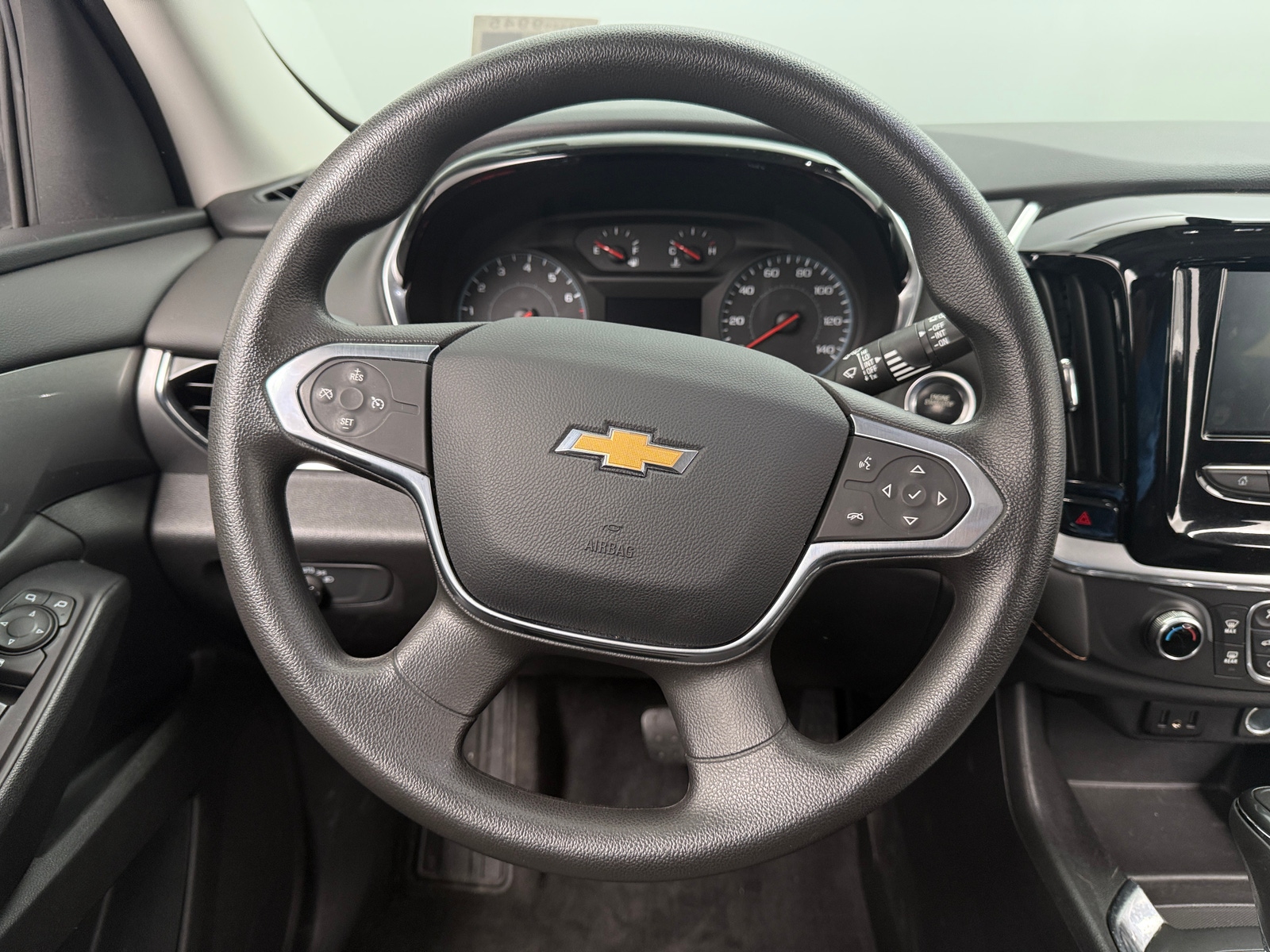 Thumbnail: 2020 Chevrolet Traverse - 5